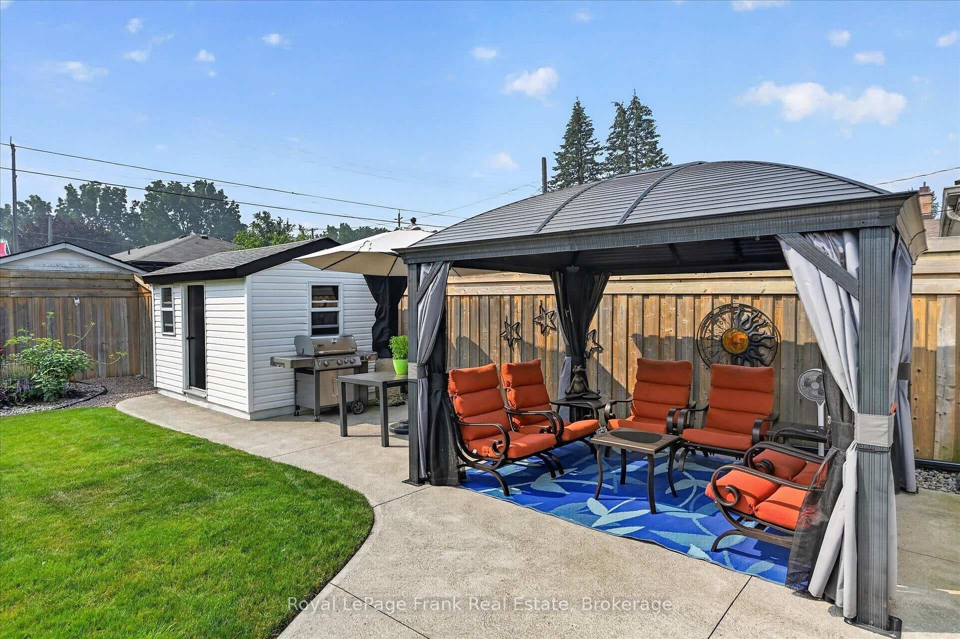 285 St Annes Crescent photo 41