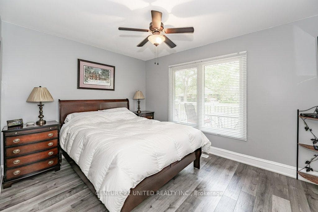 28 Masterson Drive photo 17