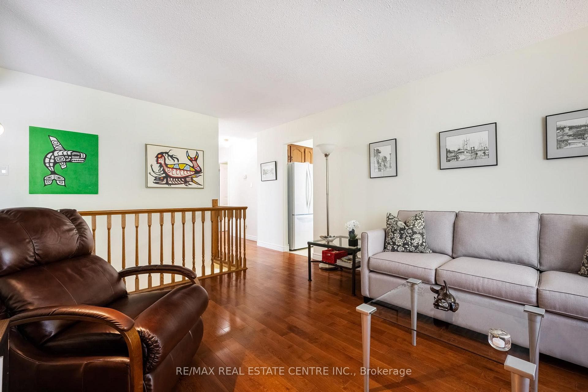 76 Sanderson Drive photo 5