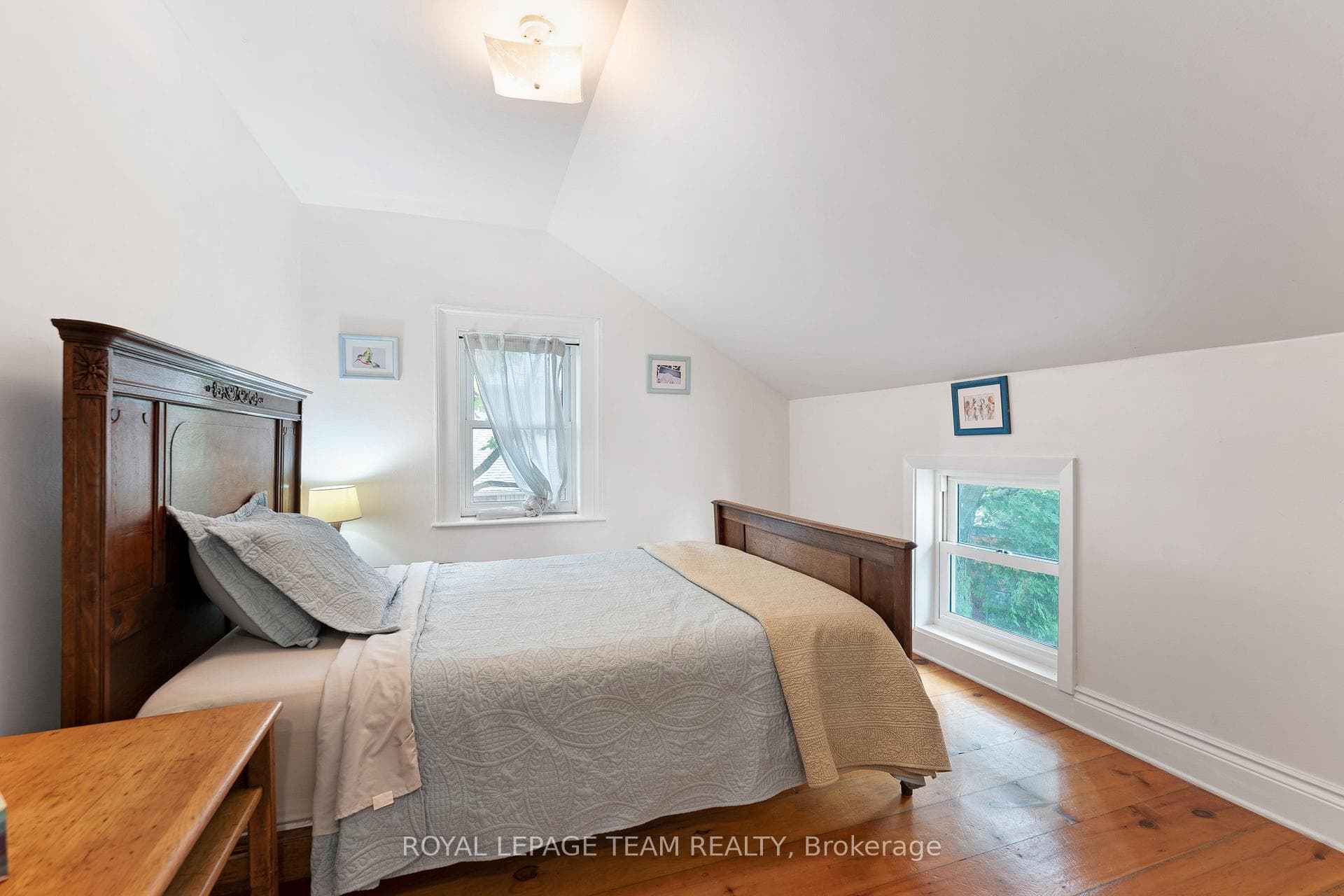 715 River Road photo 23