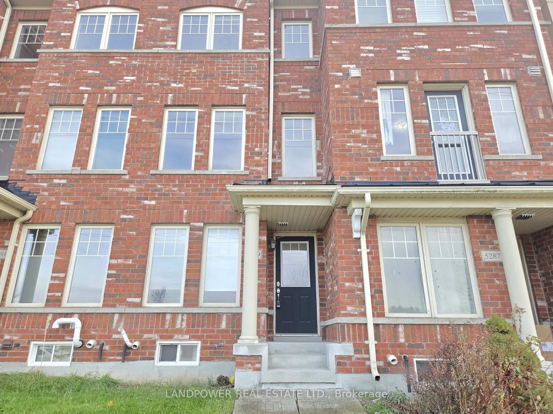 5289 Major Mackenzie Drive photo 1