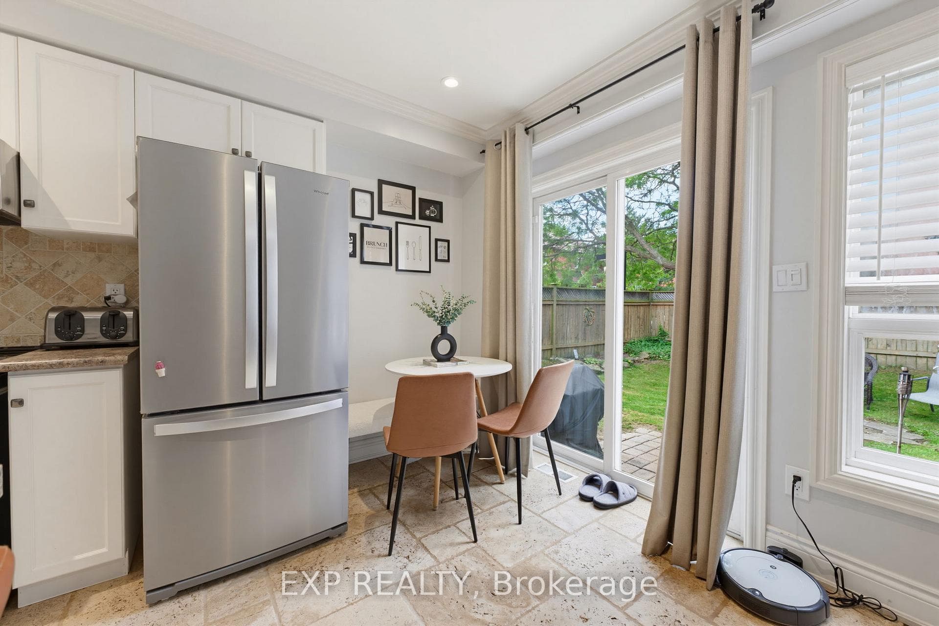 10 Cadham Boulevard Unit 28 photo 14