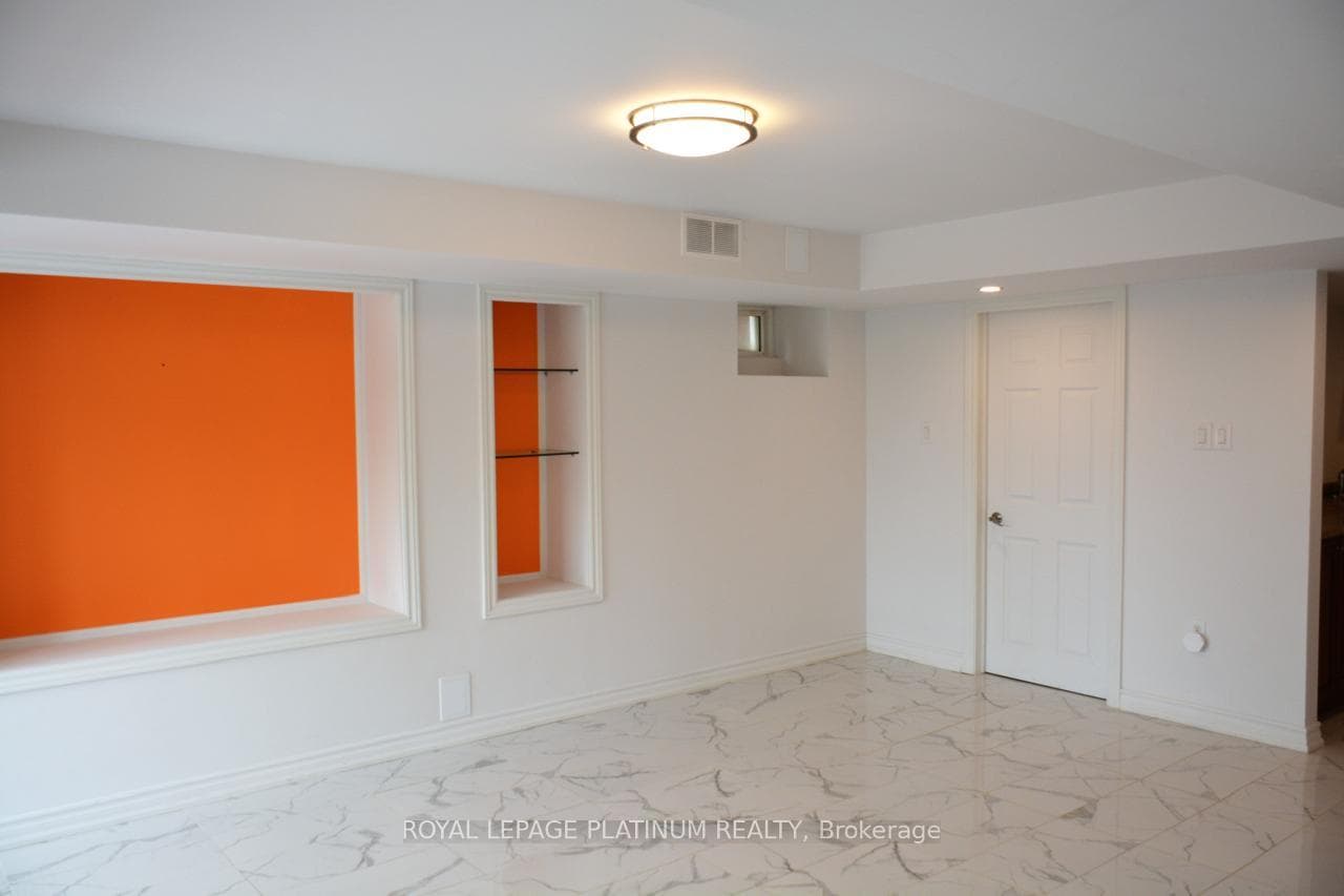 71 Victoriaville (basement) Road photo 13