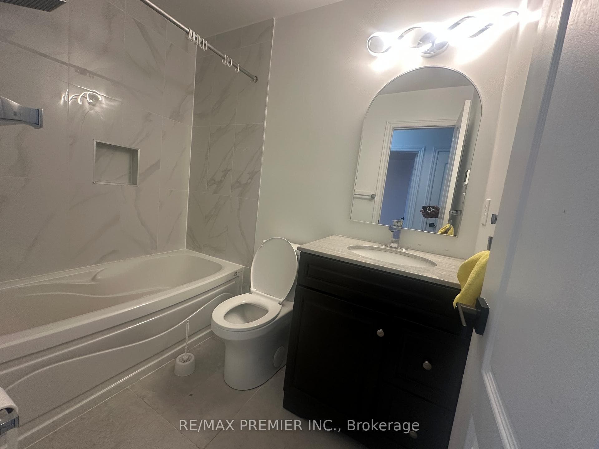 124 Casabel Drive photo 22