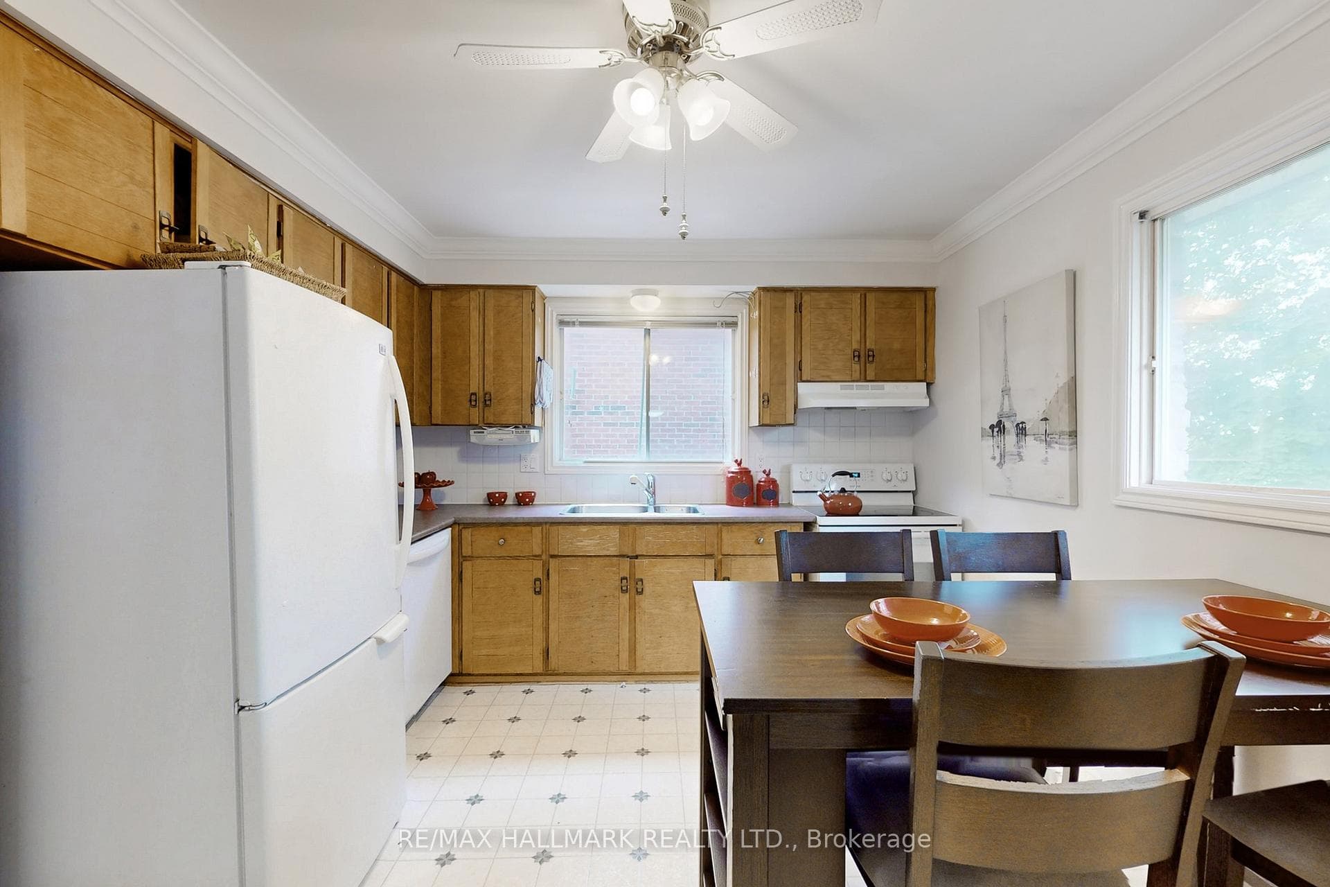 68 Lowe Boulevard photo 6