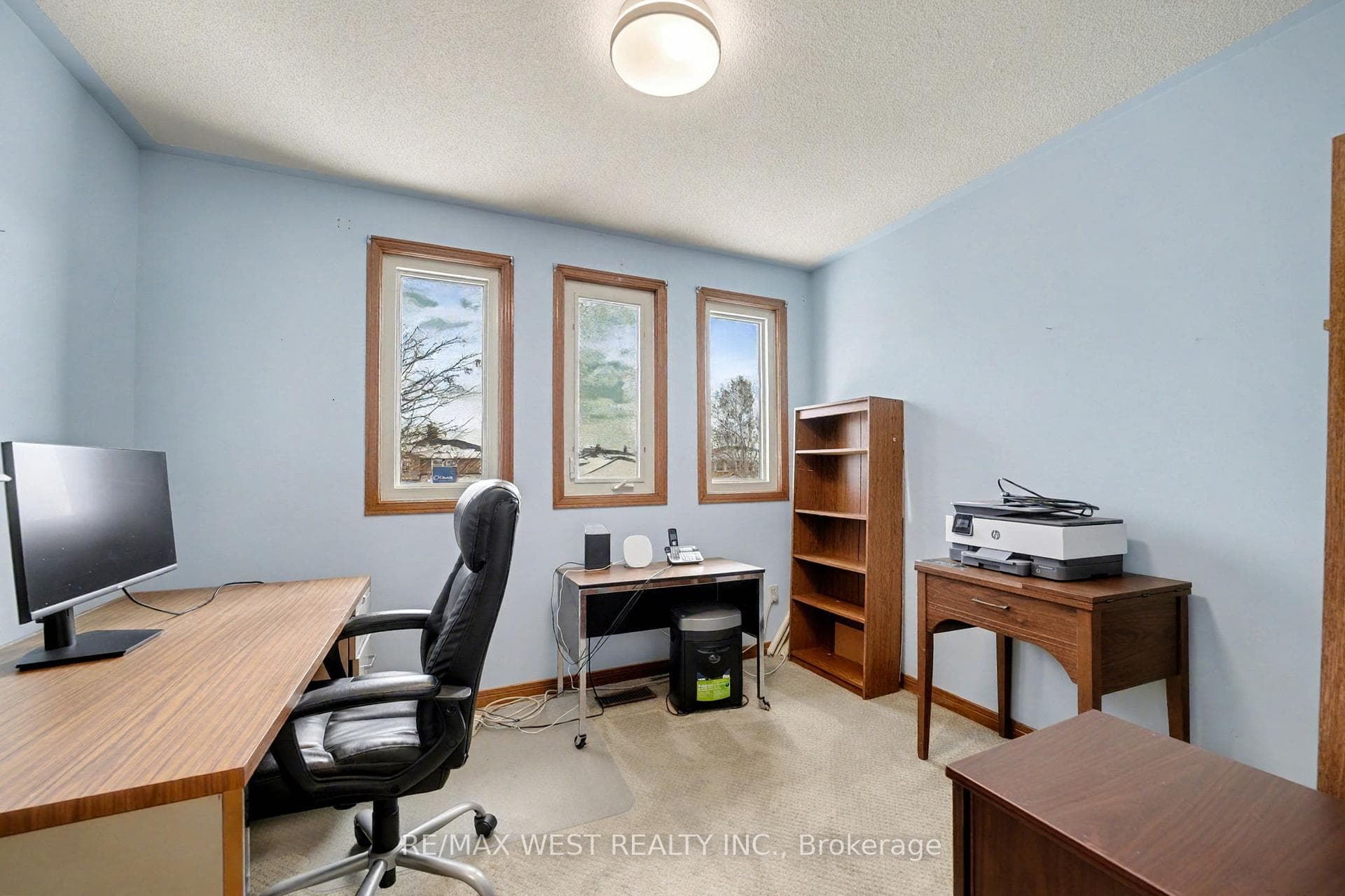 1155 Willowbank Trail photo 11