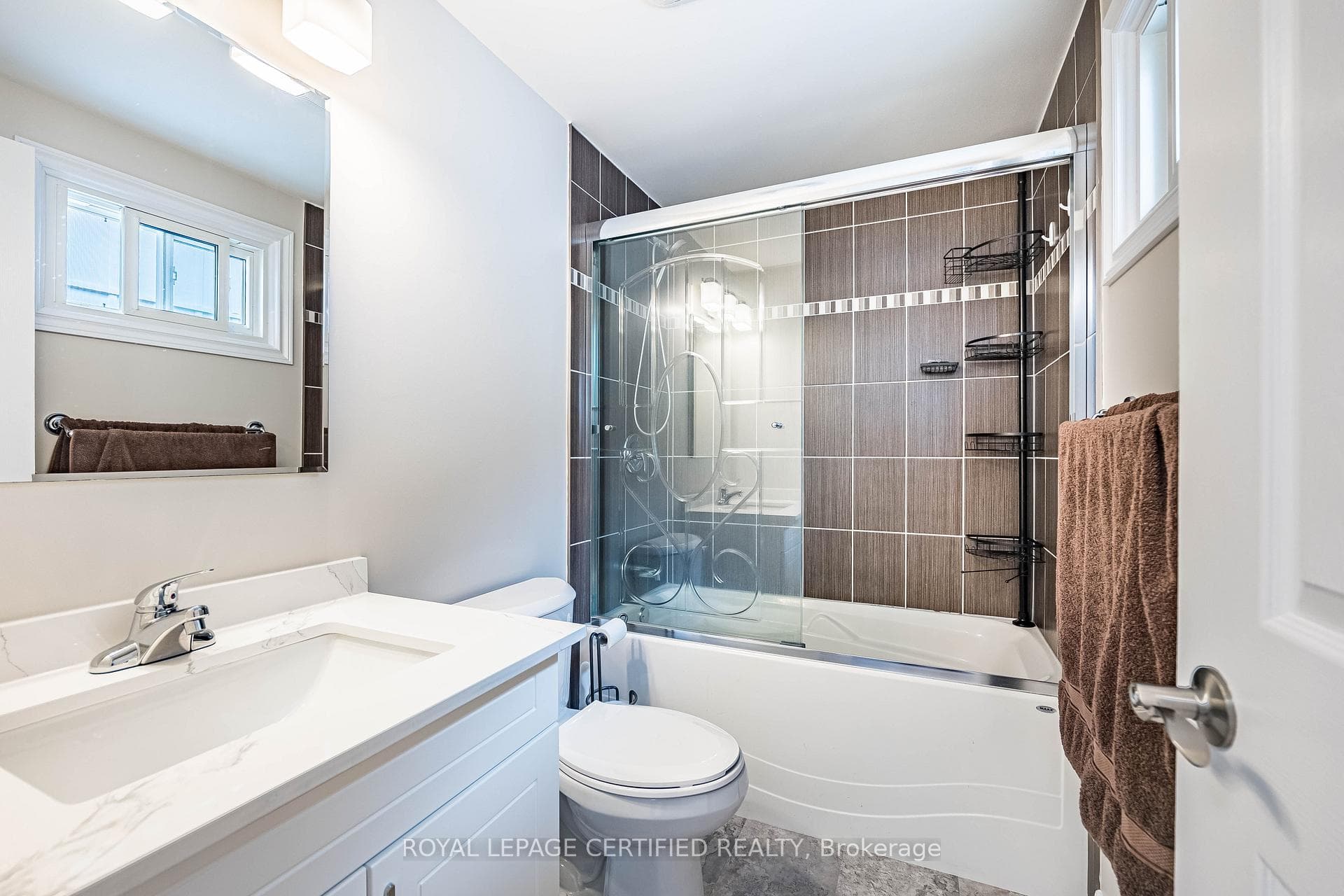 17 Holmcrest Court photo 21