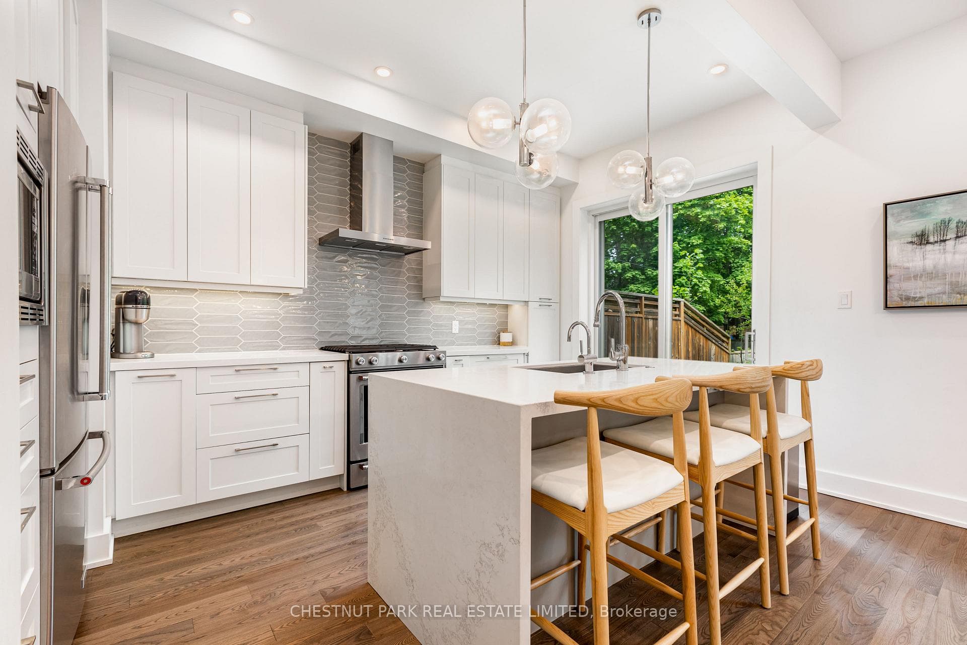 119 Kendal Avenue photo 4