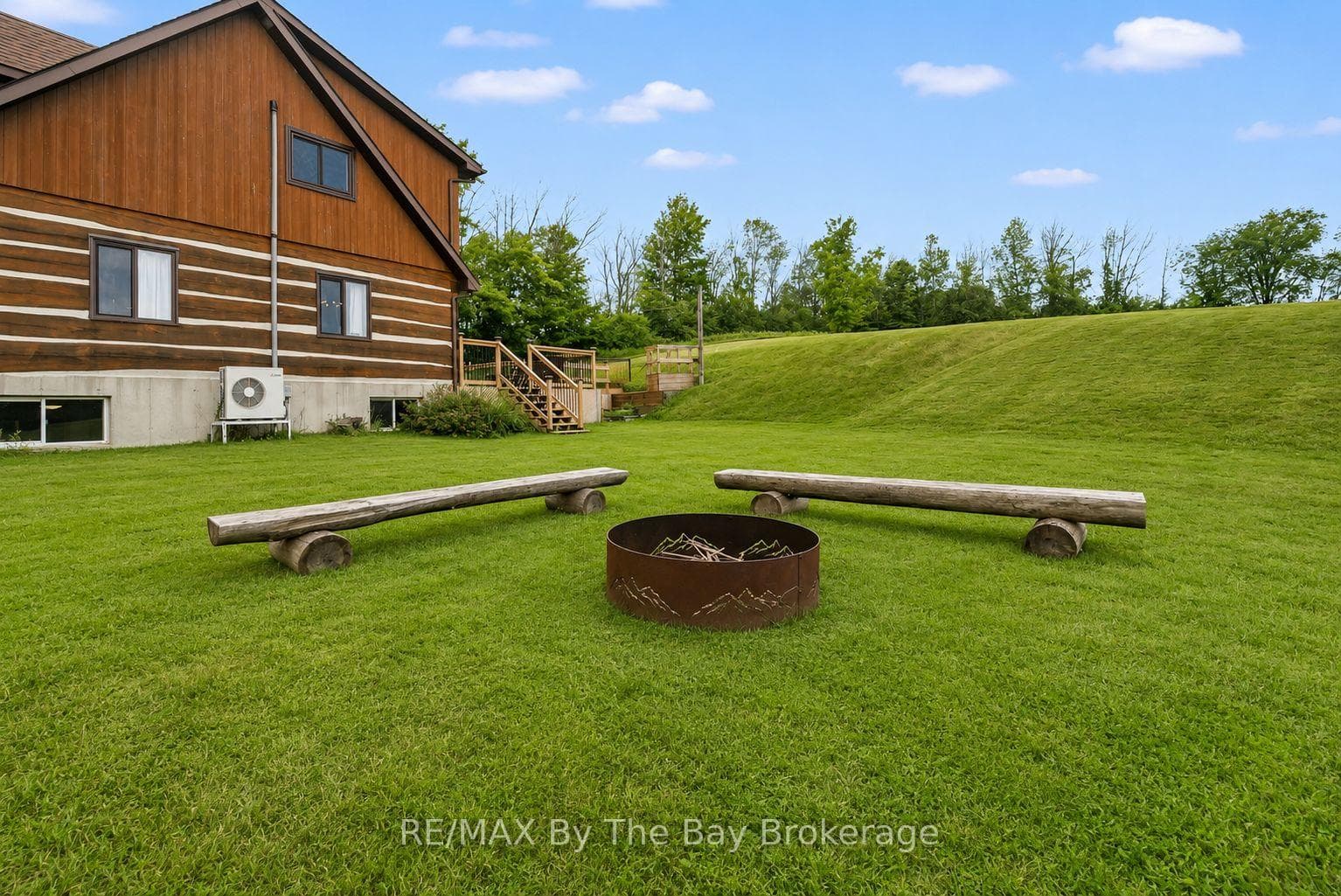 23467 Holland Sydenham Townline photo 38