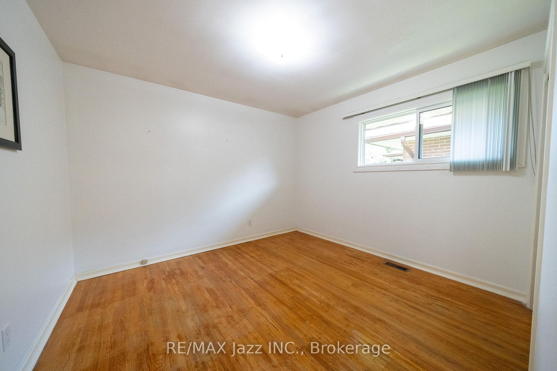 607 Gliddon Avenue photo 23
