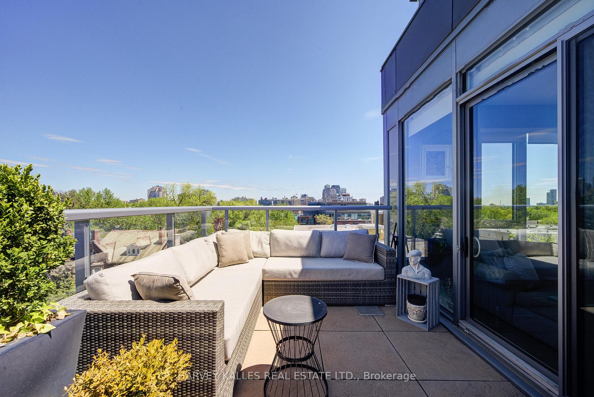 6 Parkwood Avenue Unit 603 photo 37