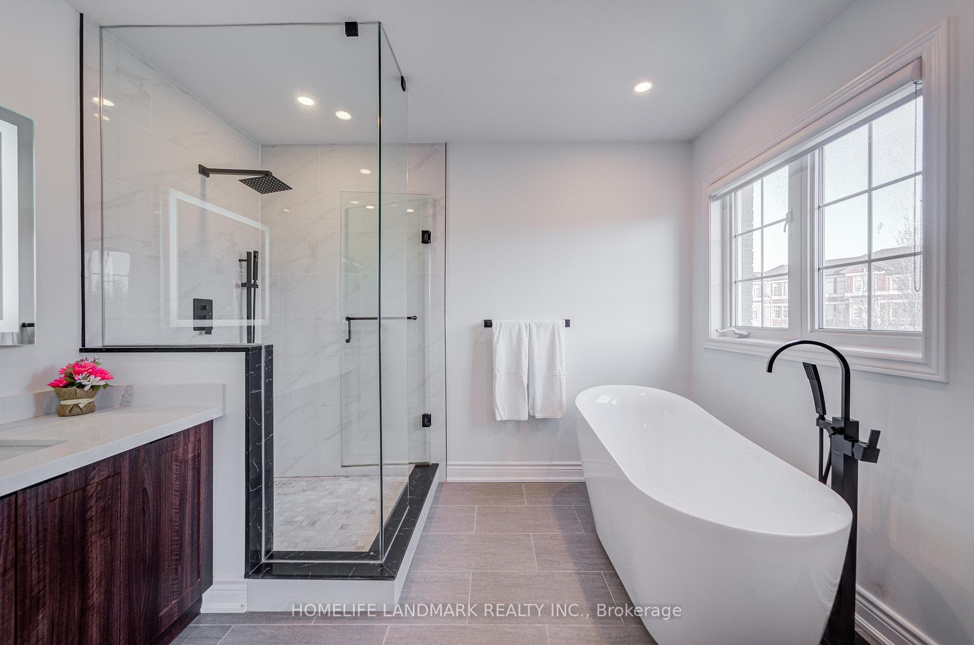 24 Haskett Drive photo 25
