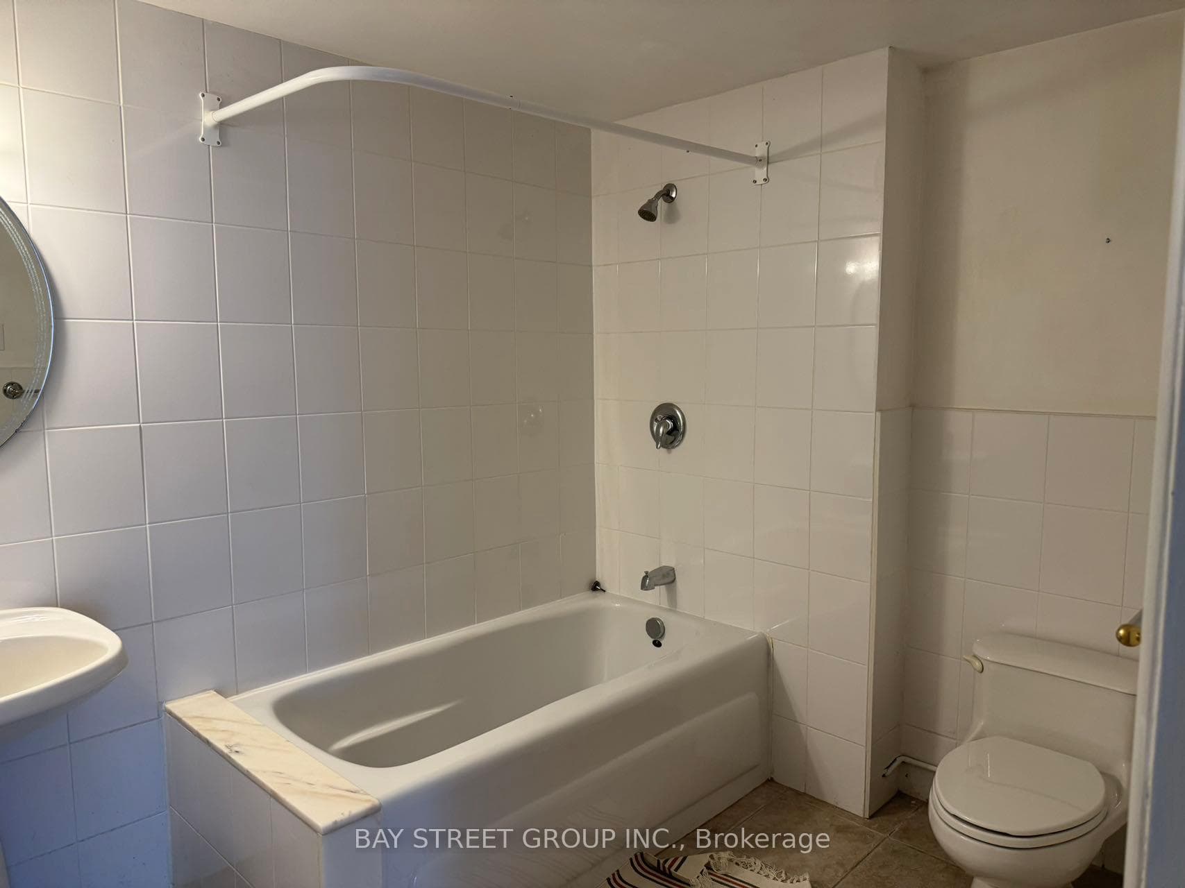 147 Burbank Drive photo 16