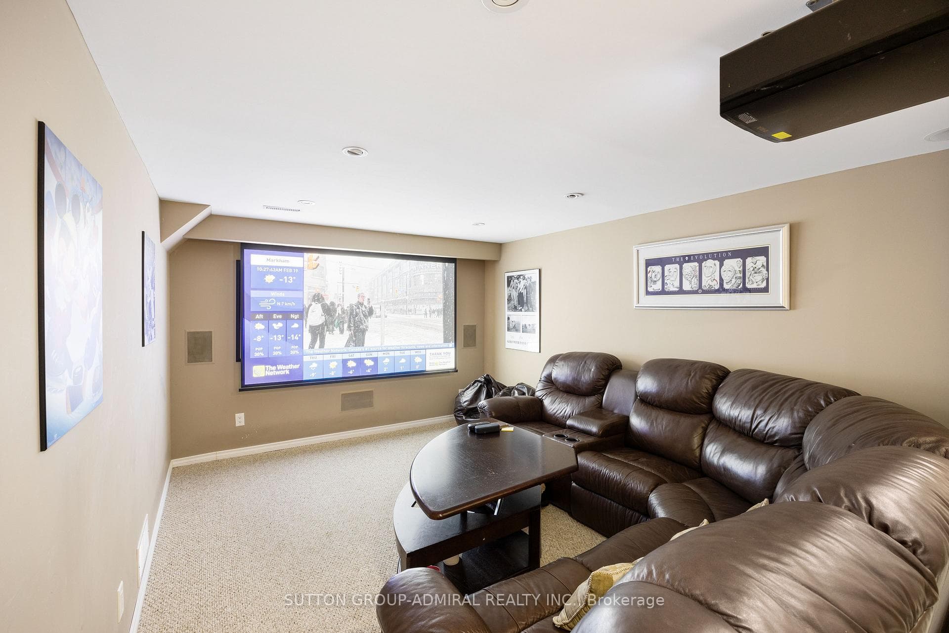 62 Lisa Crescent photo 19