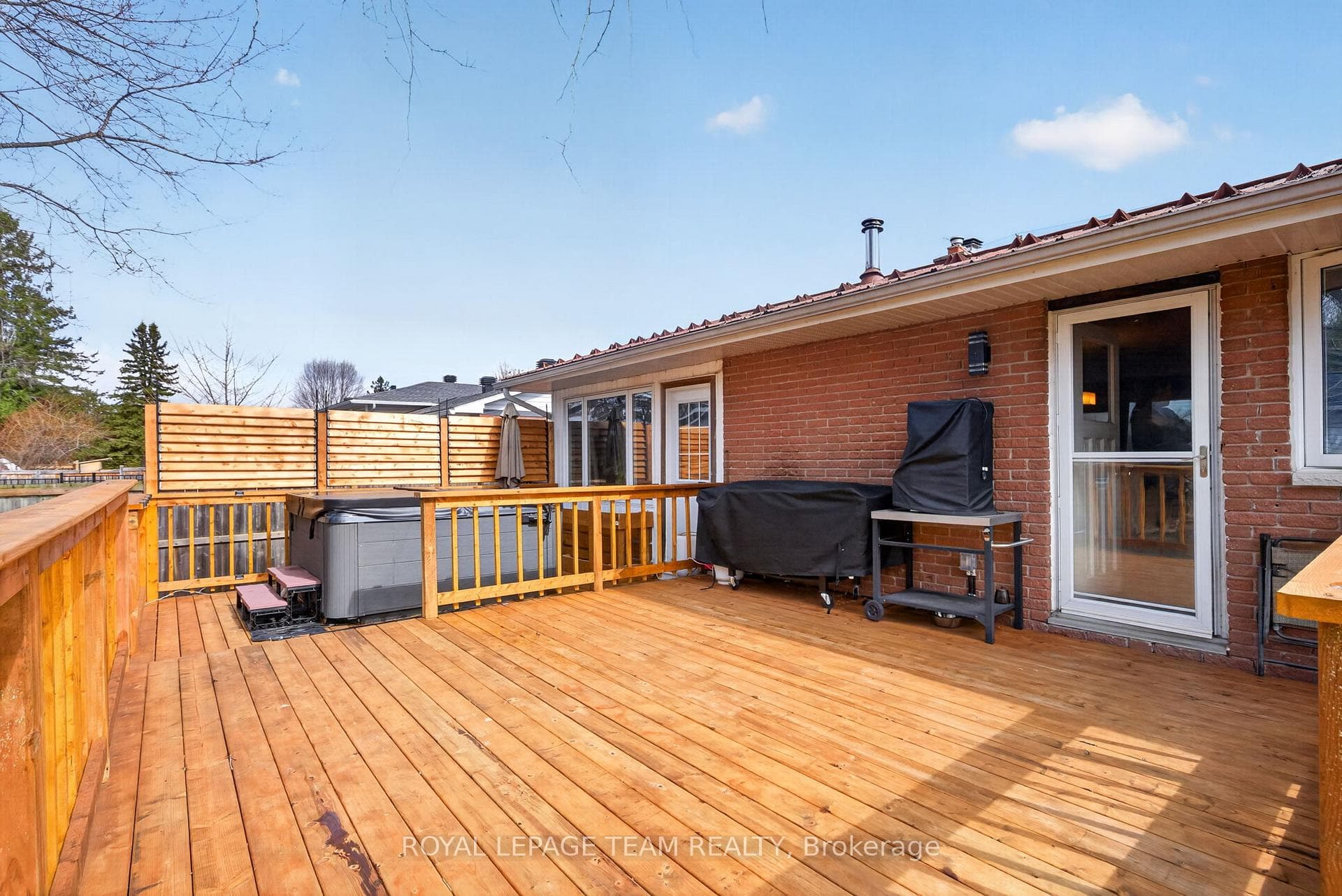 105 Fortune Street photo 41