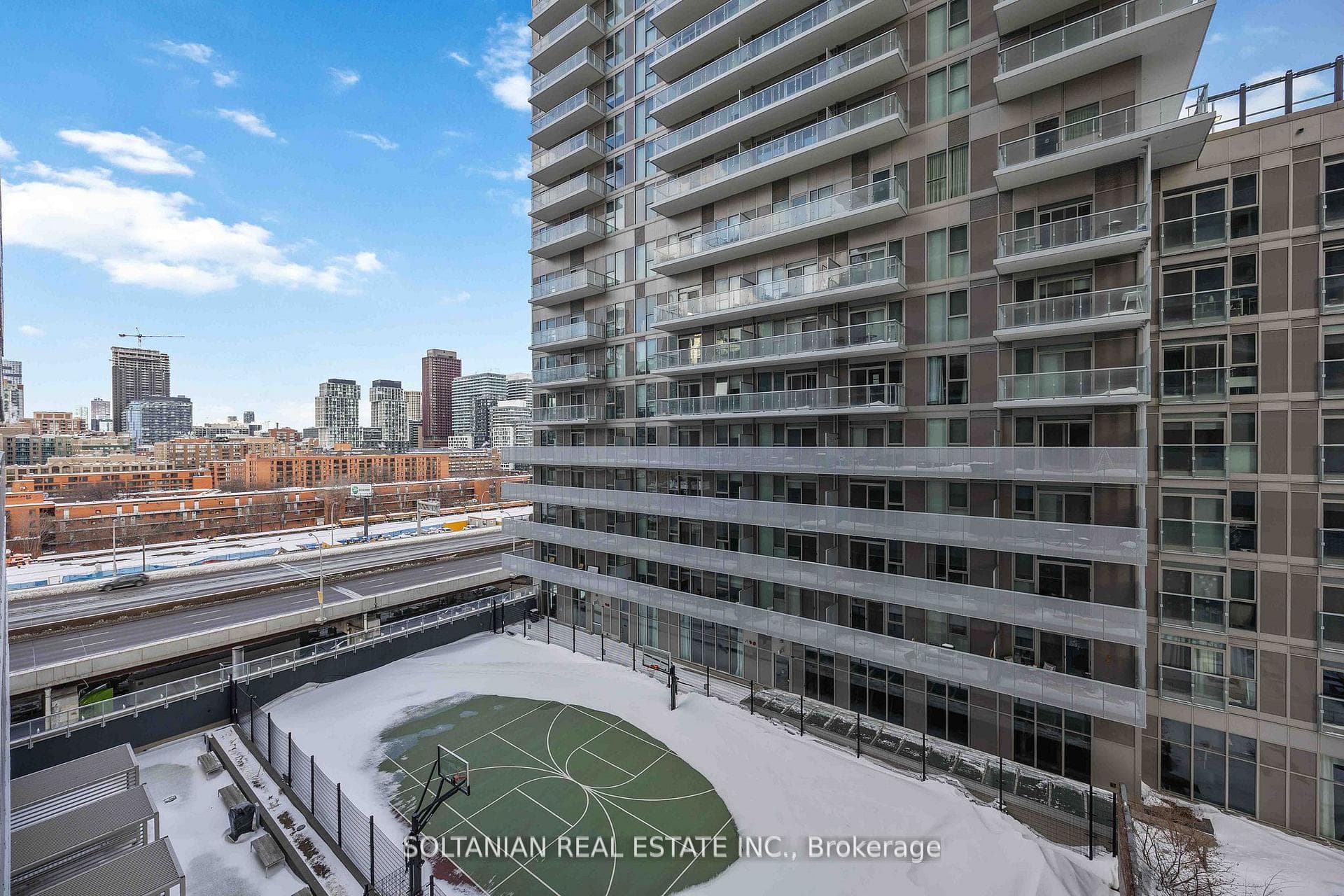 15 Lower Jarvis Street Unit 719 photo 24