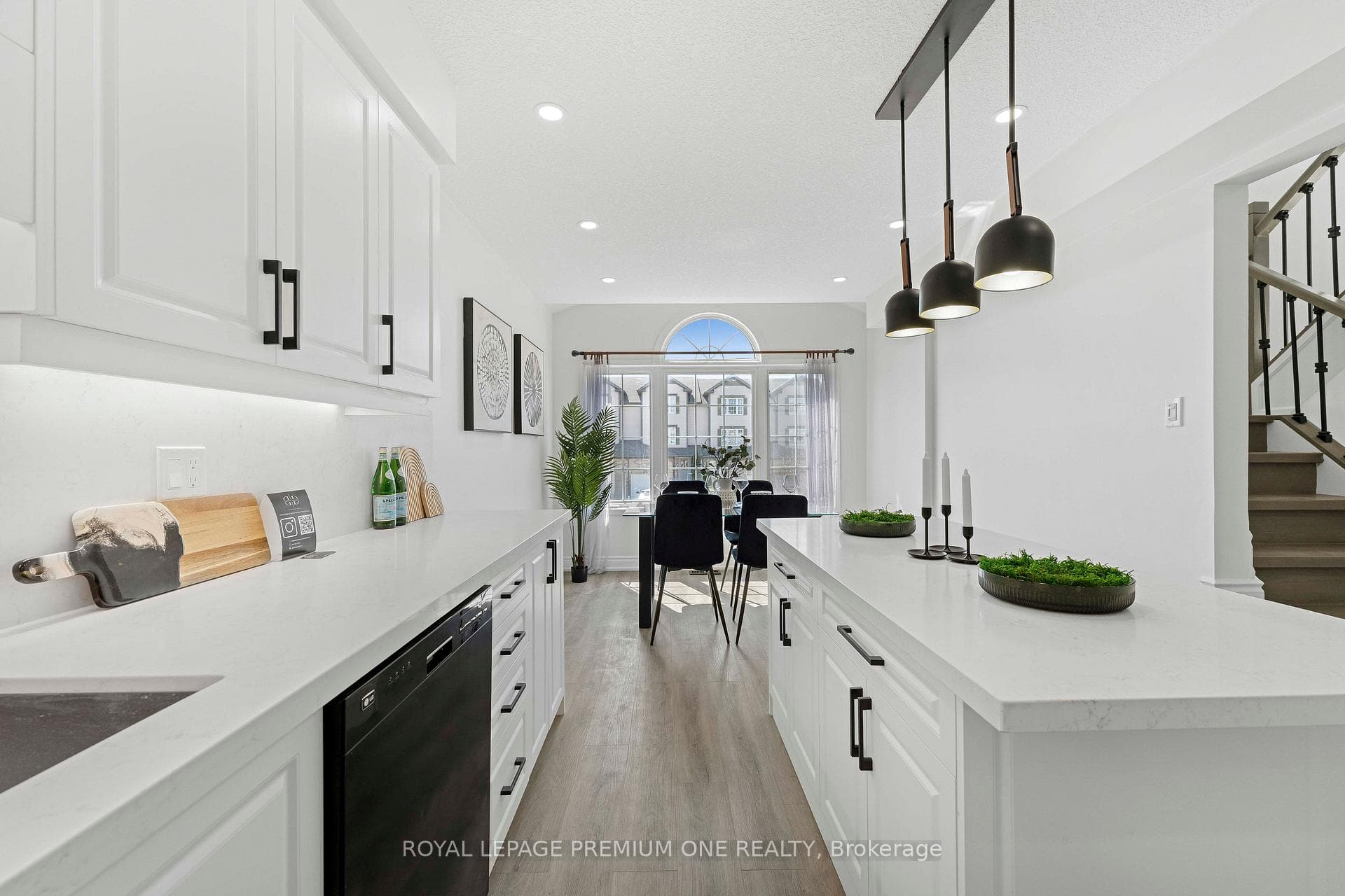 8 Madeleine Street photo 6
