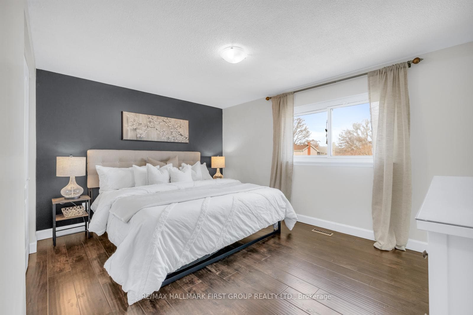 22 Roser Crescent photo 14