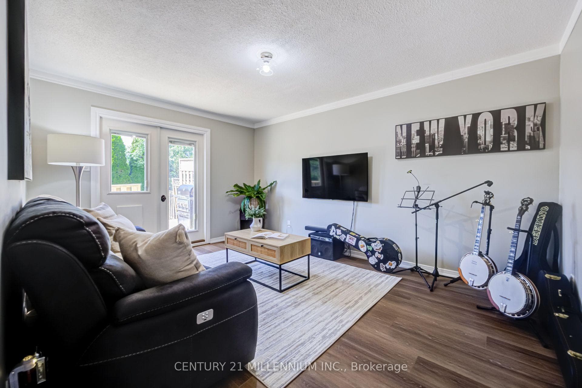 335 Bailey Drive photo 23