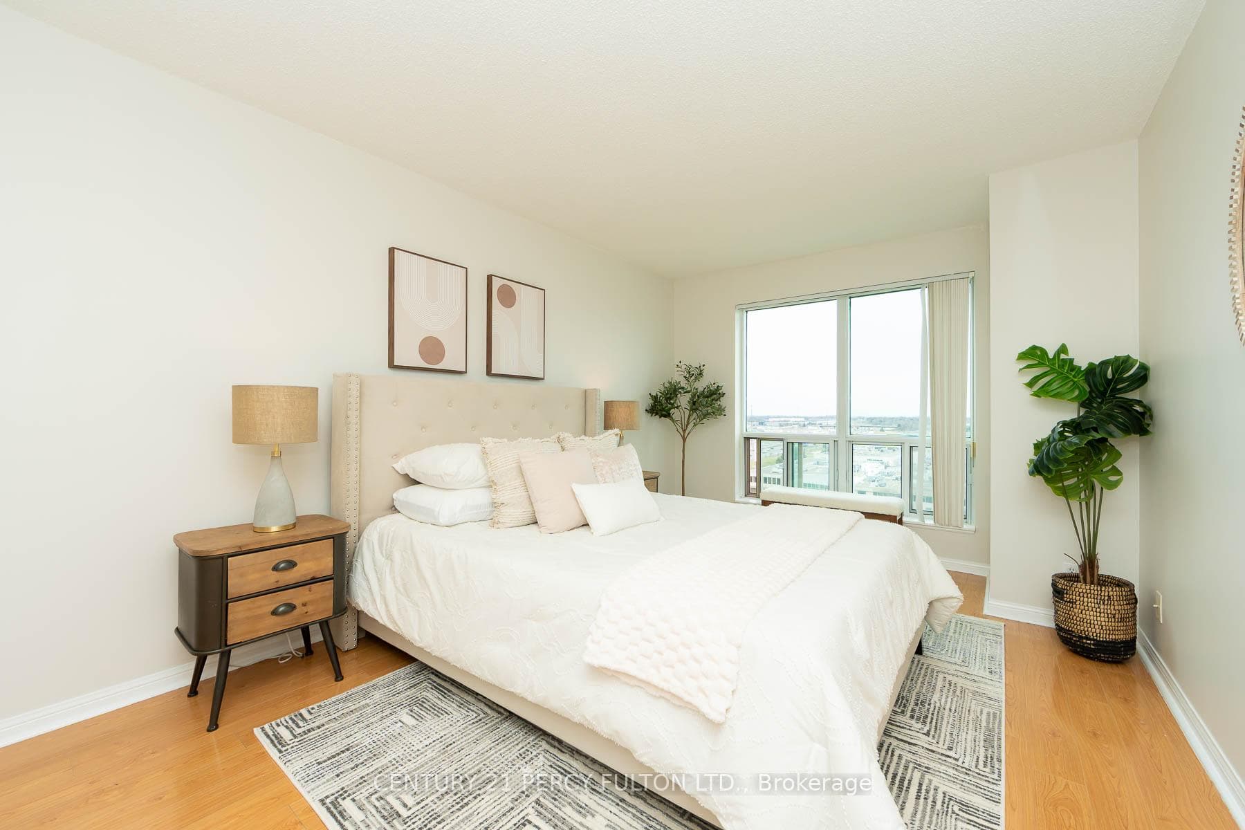 11 Lee Centre Drive Unit 1210 photo 8