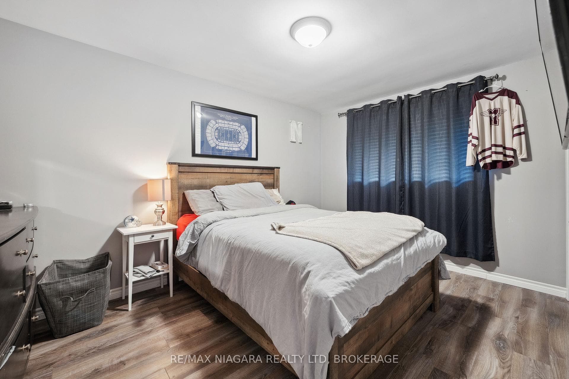 8 TRINITY Circle photo 12