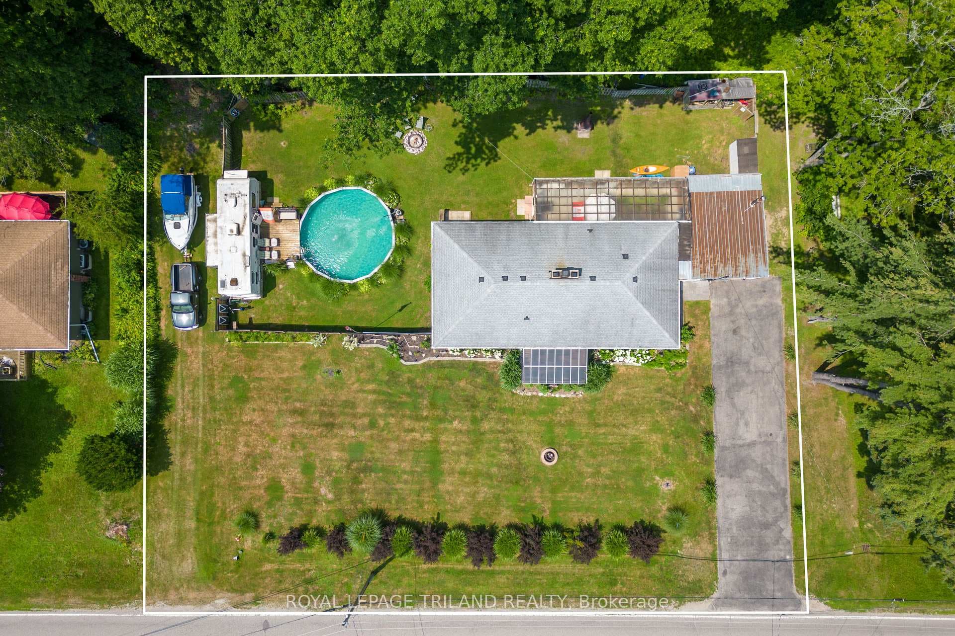 3585 Imperial Road photo 6