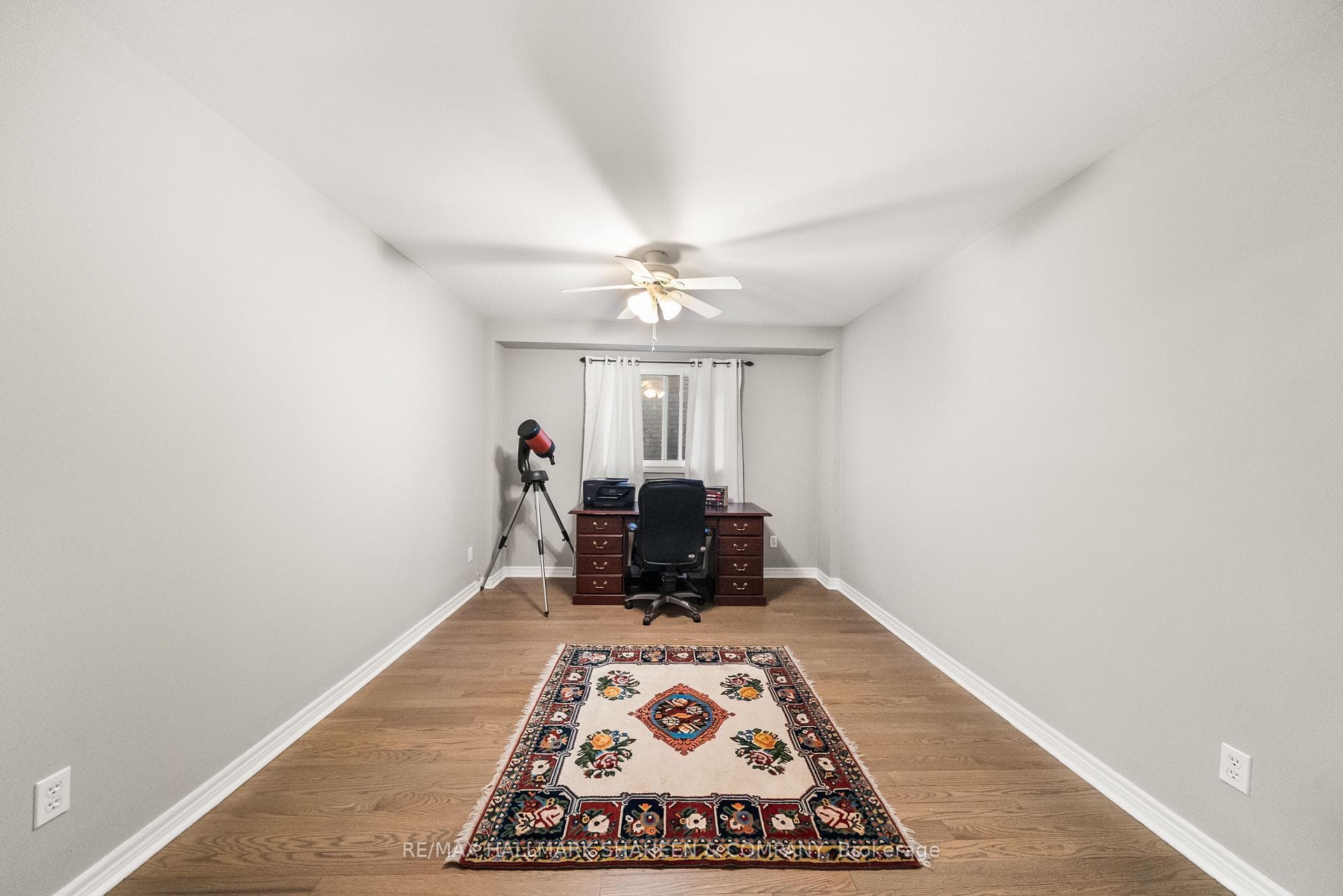 718 Firth Court photo 22
