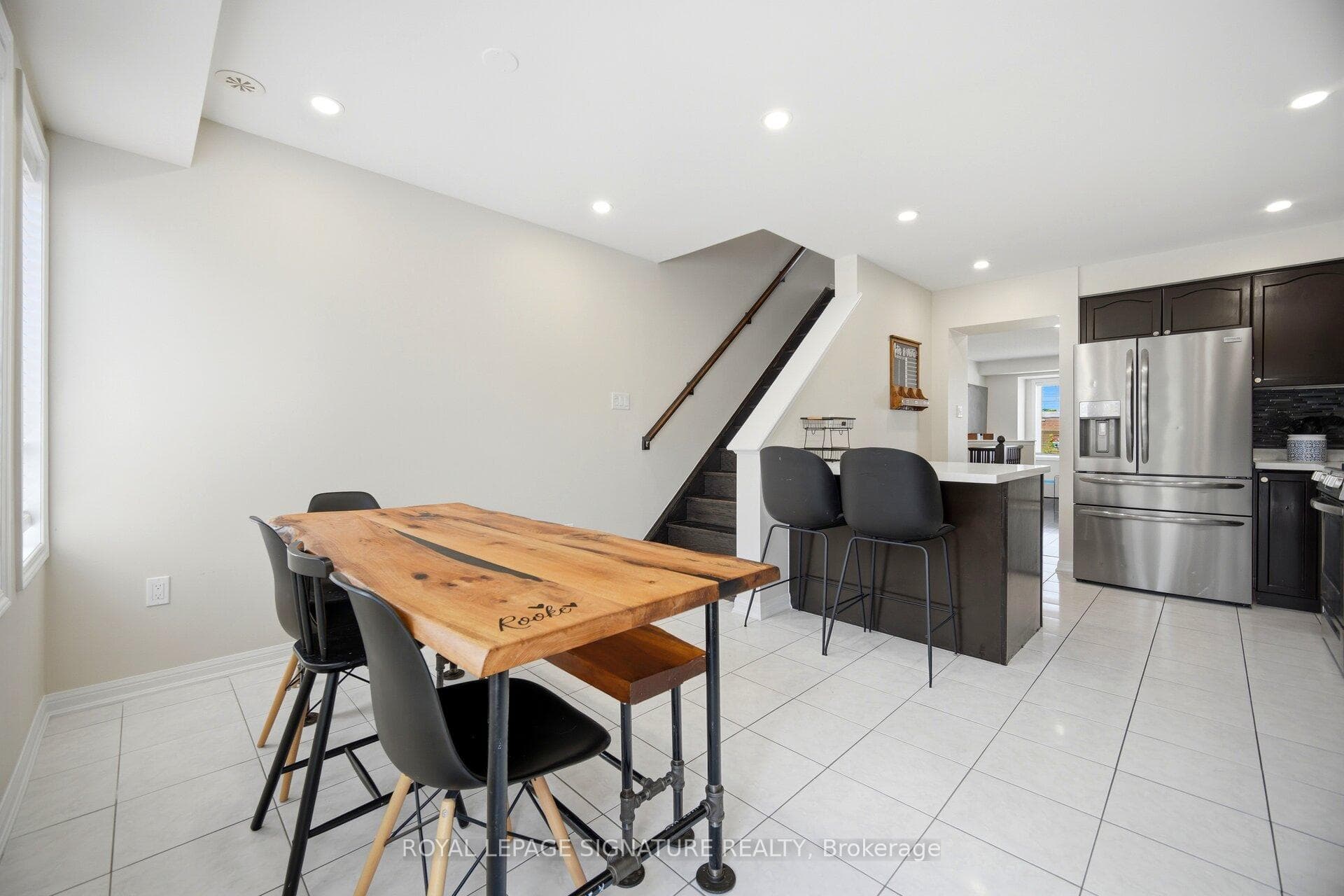 6020 Derry Road Unit 22 photo 20