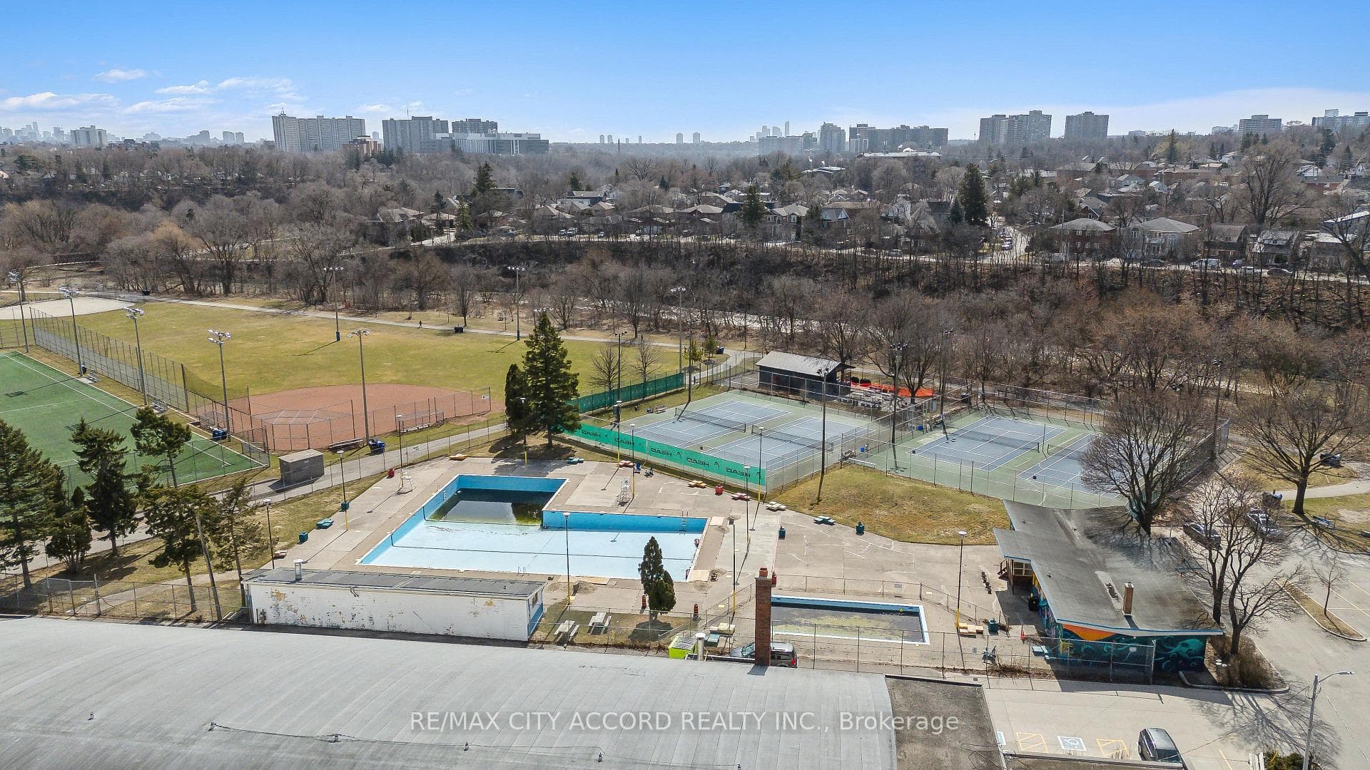 Weston Lions Park & York Weston Tennis Club
