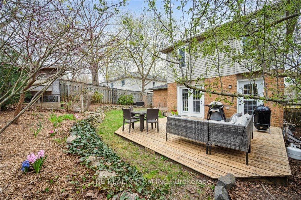 17 Cassino Avenue photo 37