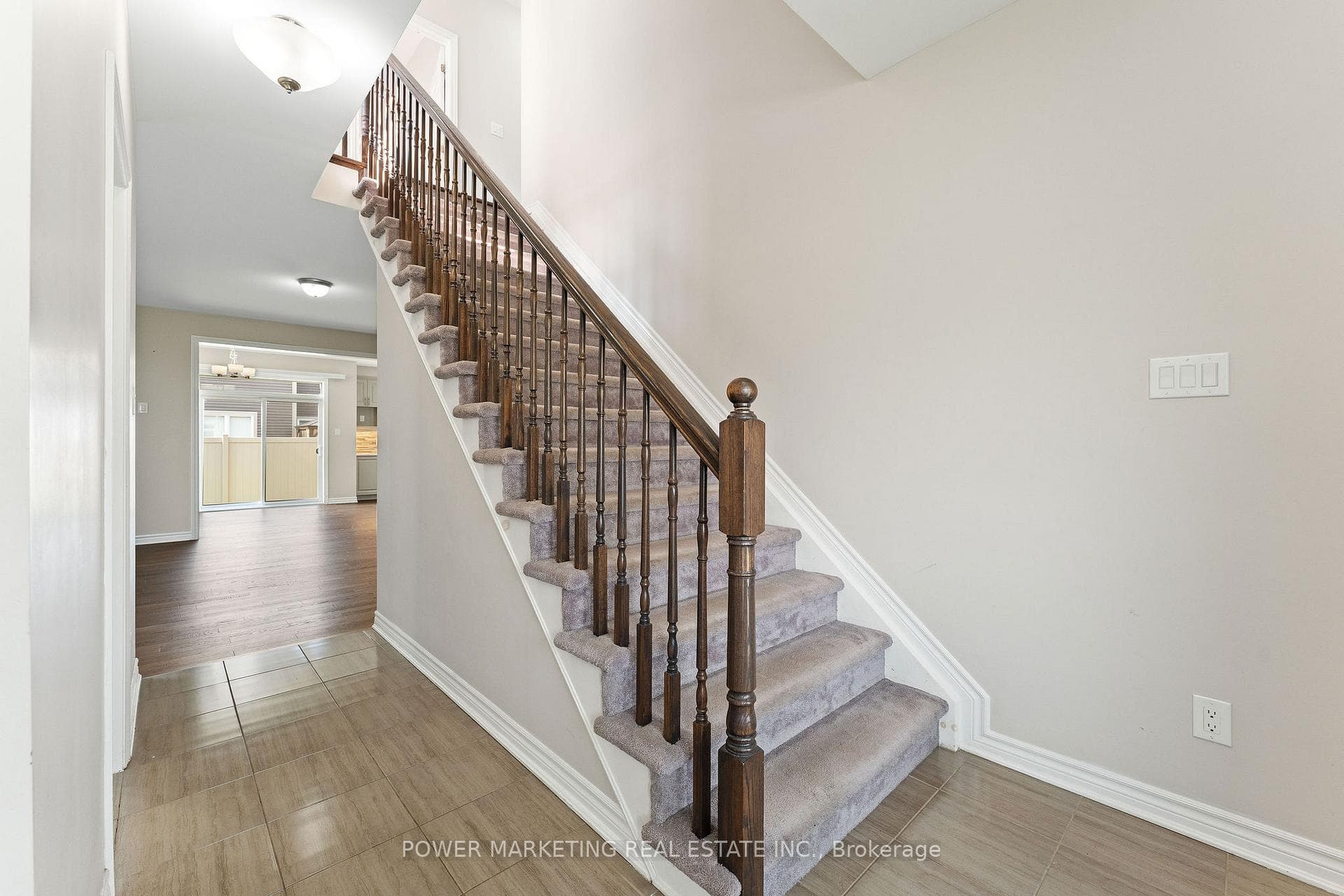 326 SWEETCLOVER Way photo 15