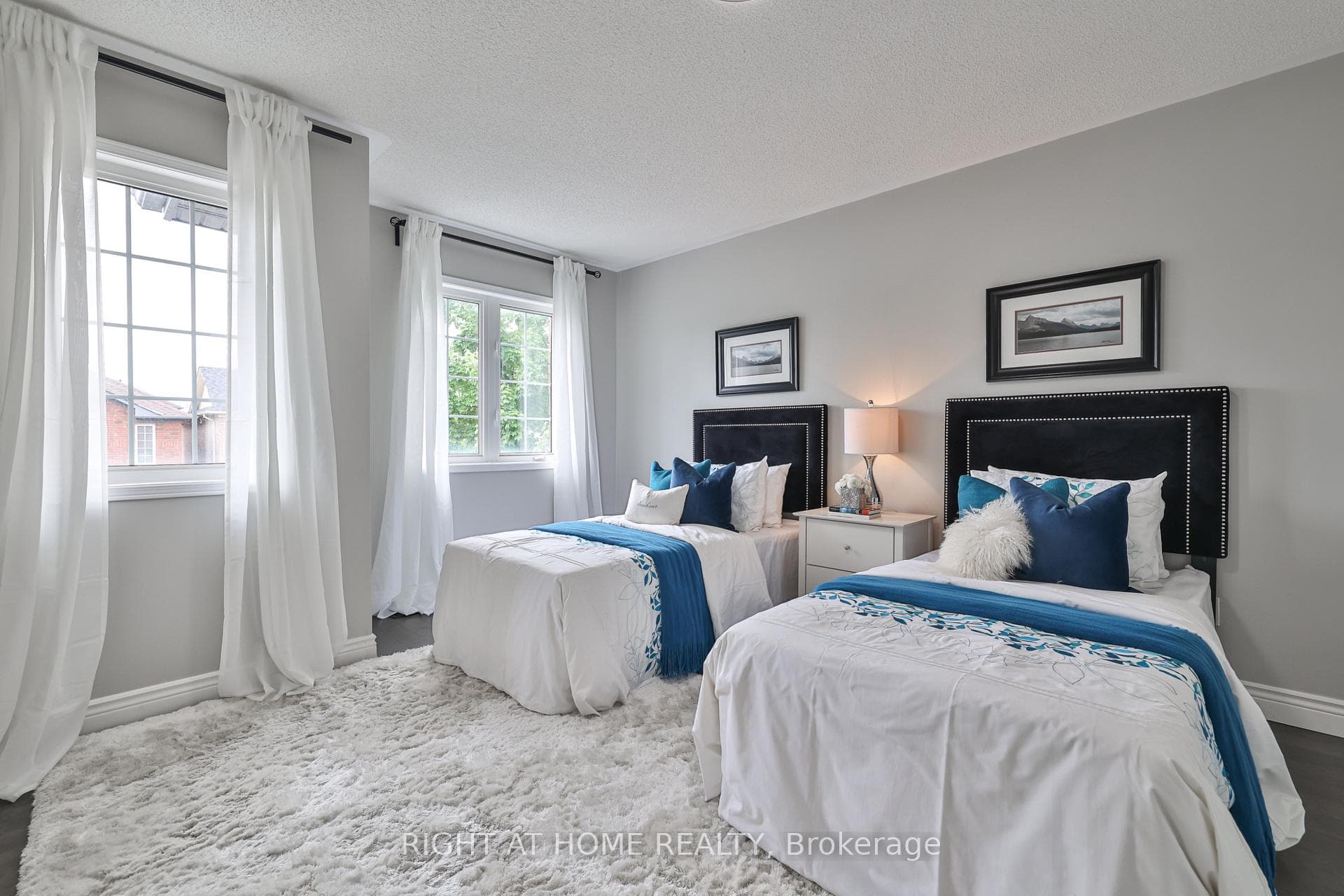 15 Roxton Crescent photo 29