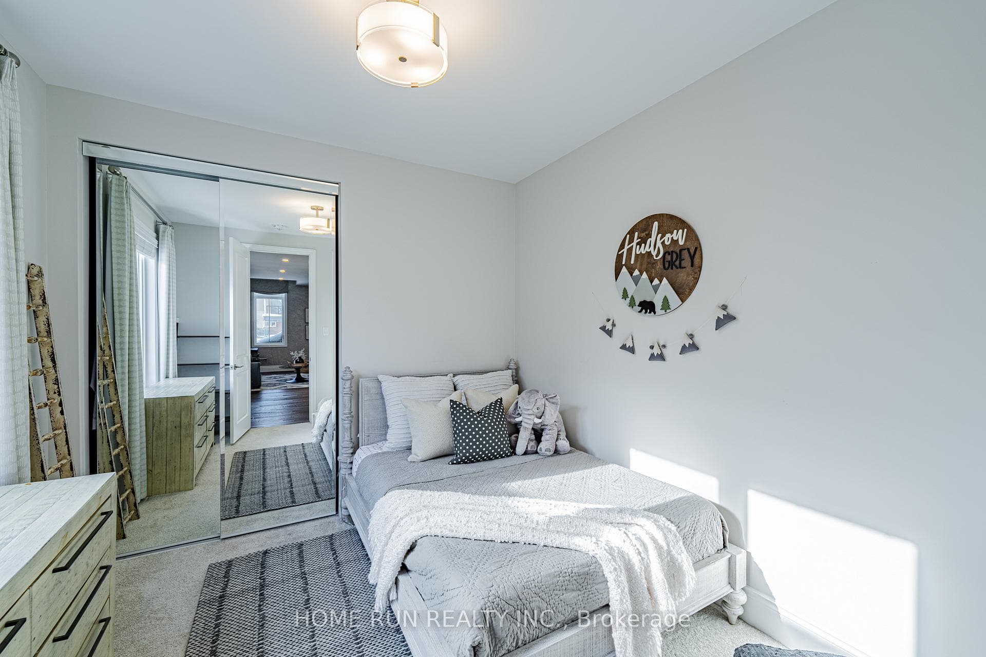 714 Rouncey Road photo 38