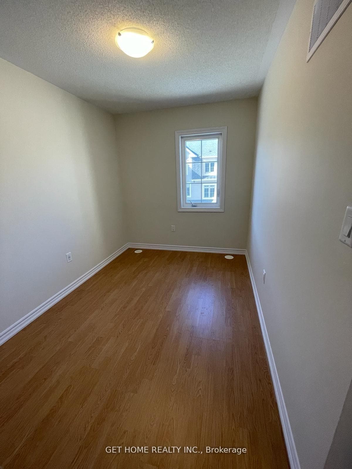 110 Senay Circle photo 14