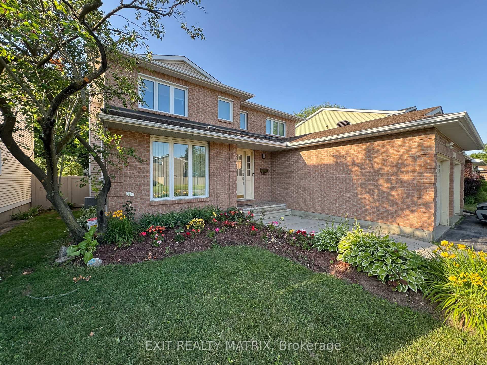 5968 Meadowglen Drive photo 3