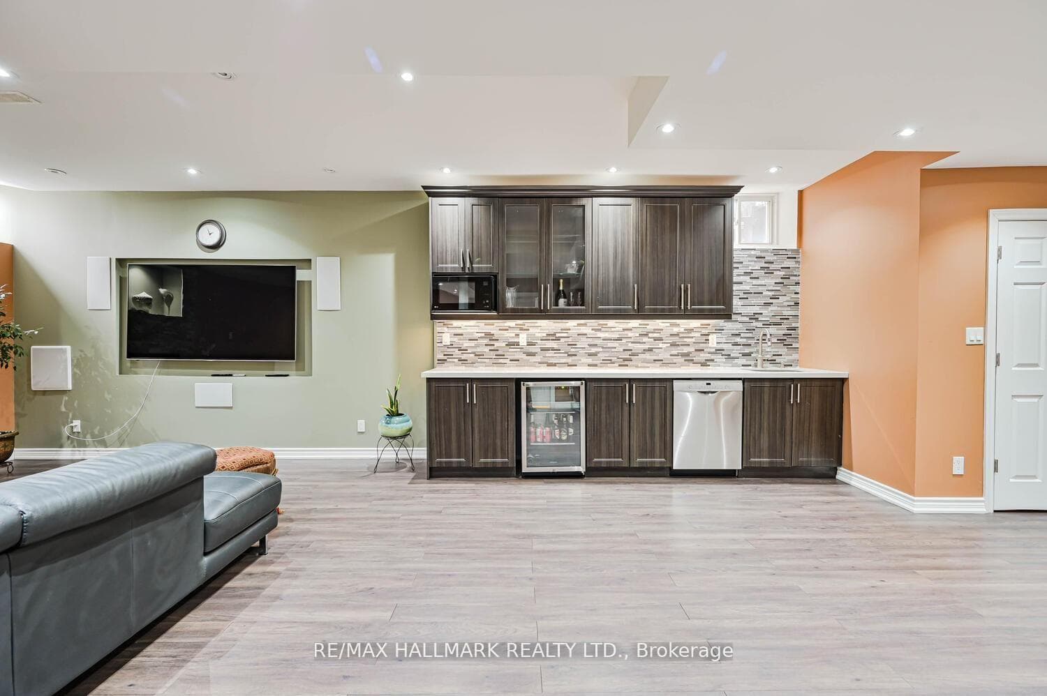 46 Lisson Crescent photo 40