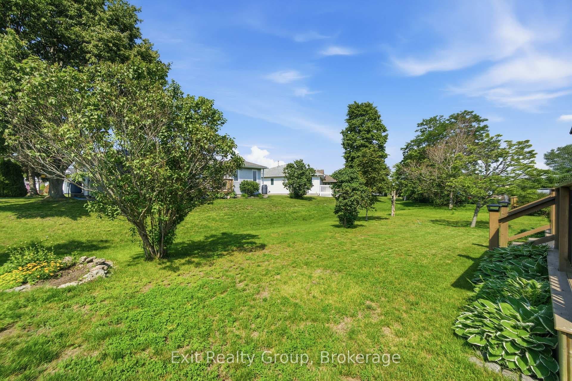 45 Heritage Drive photo 39