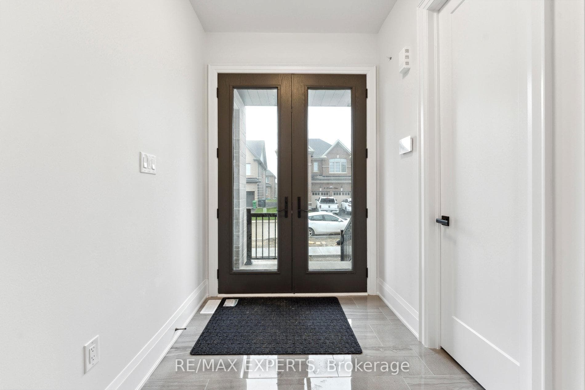 7 Kessler Drive photo 3