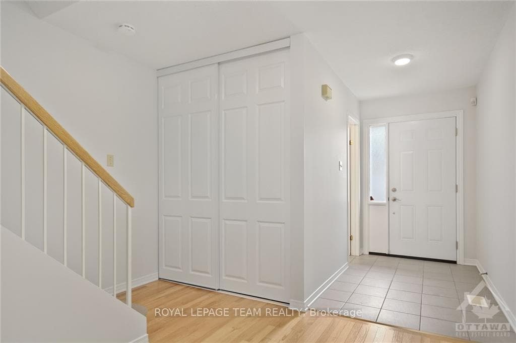 29 SHEARER Crescent photo 3