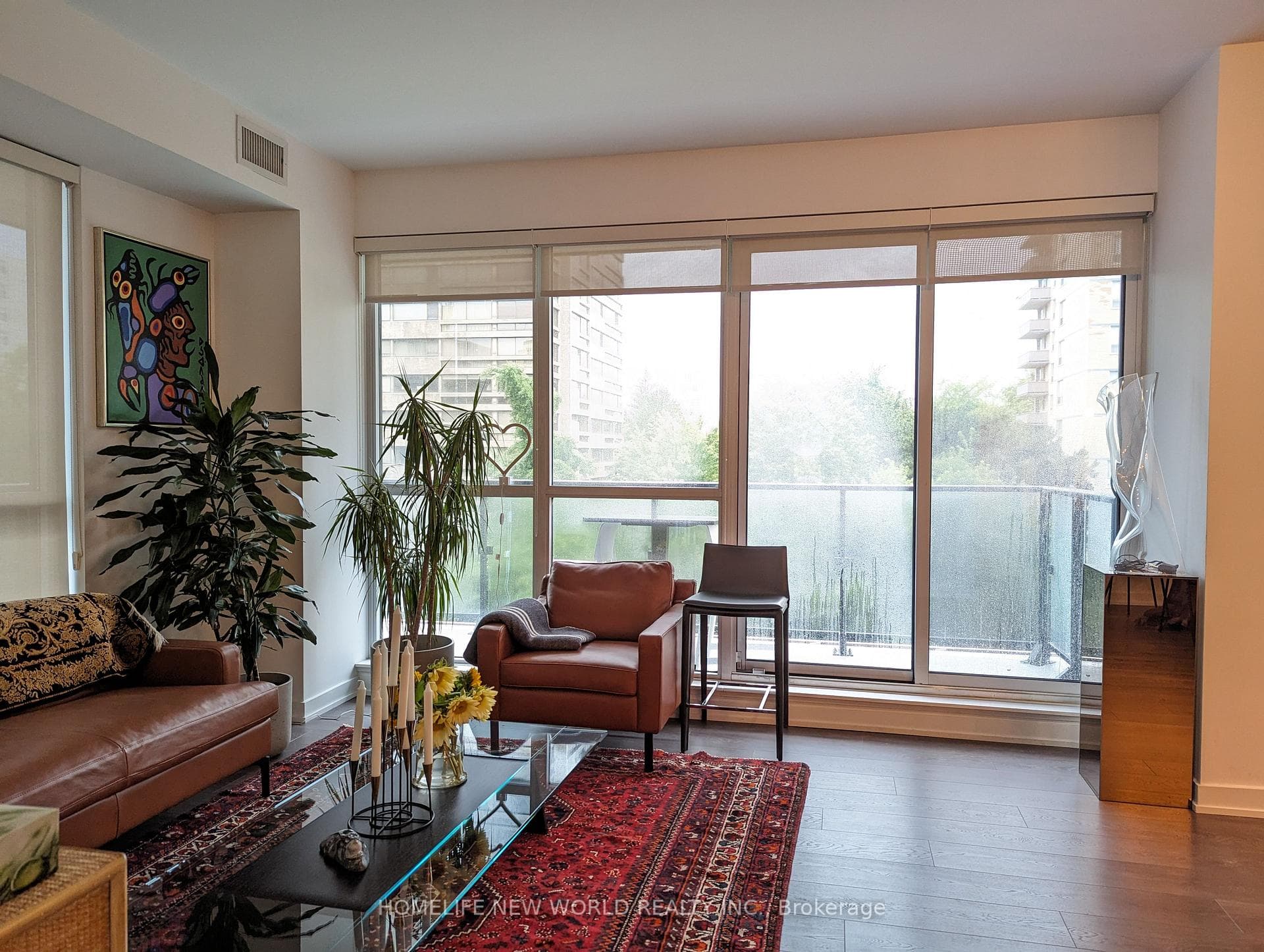 609 Avenue Road Unit 407 photo 14