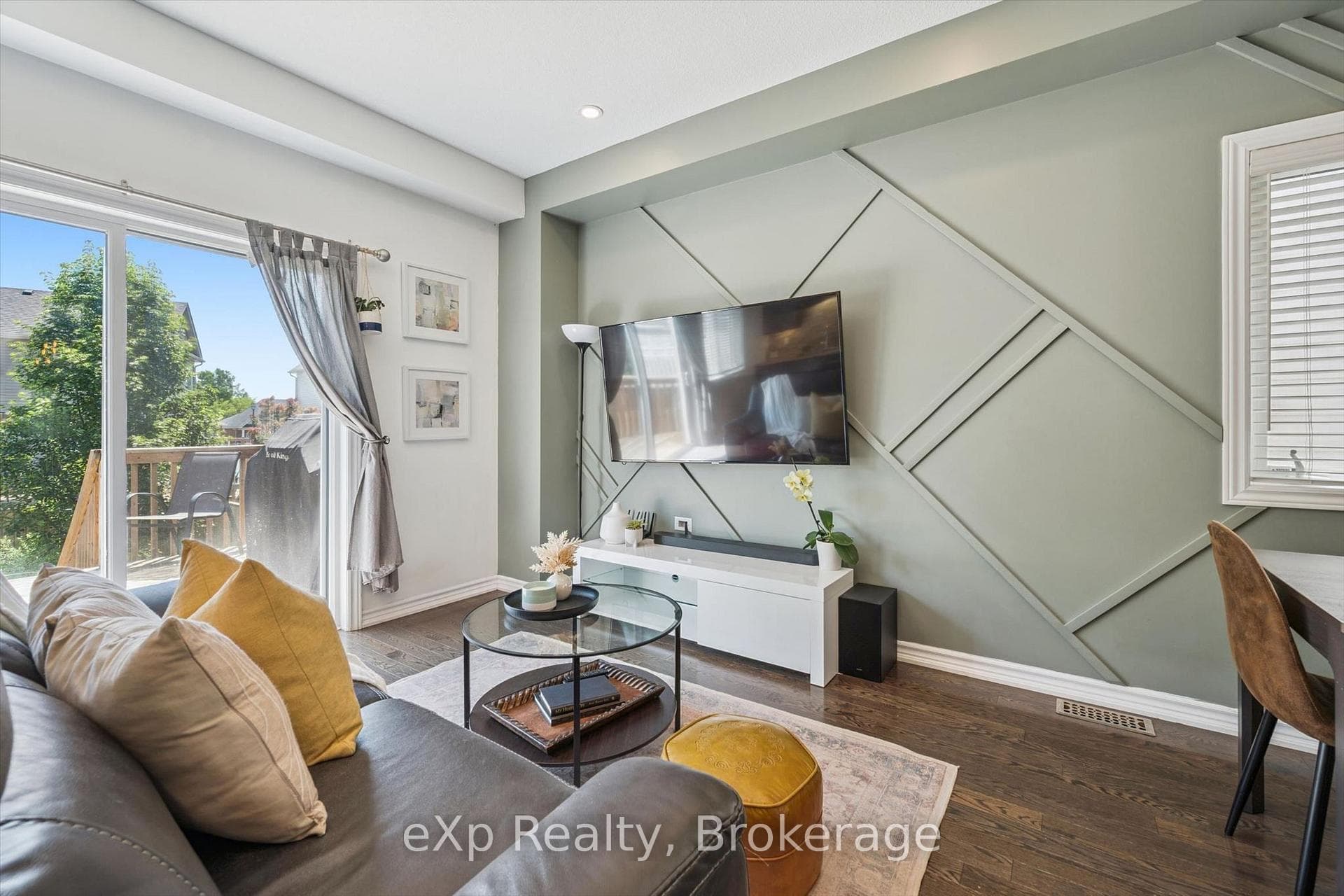 29 Goodall Court photo 16