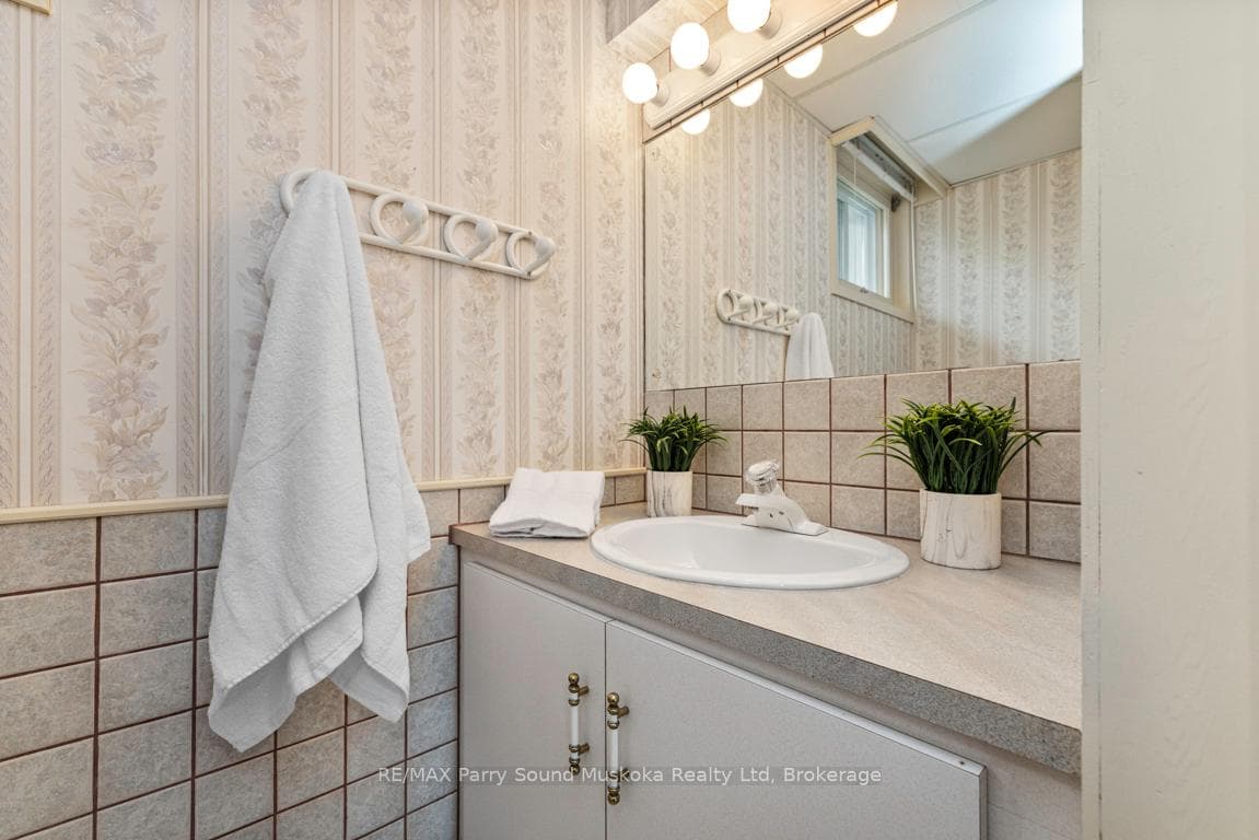 Lower level 2pc bath