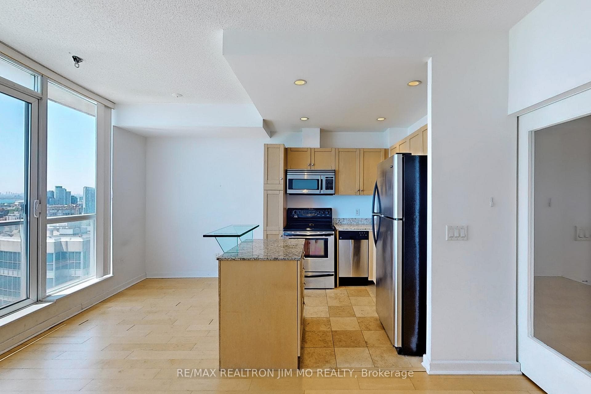 208 Queens Quay Unit 3508 photo 6