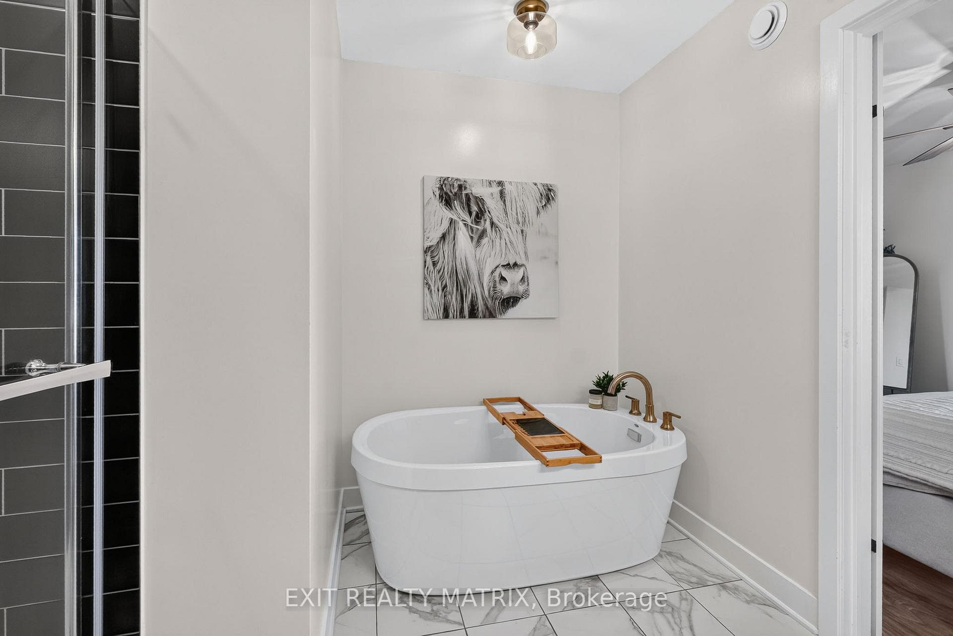 157 Longworth Avenue photo 28