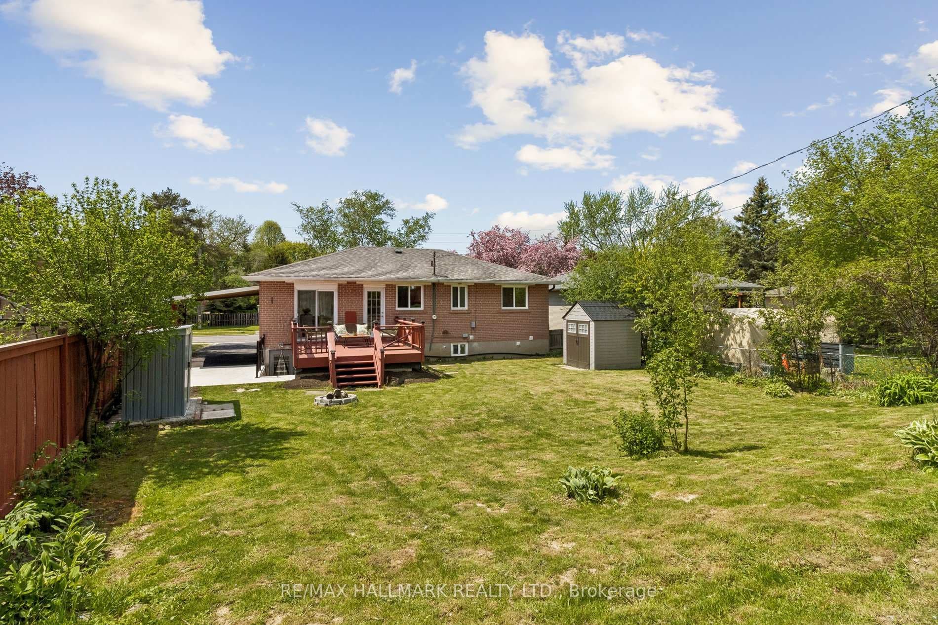 41 Aurora Heights Drive photo 48