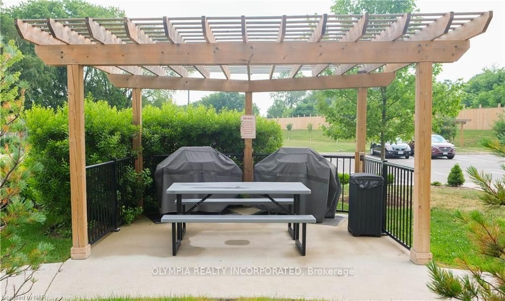 4644 PETTIT Avenue Unit 121 photo 25