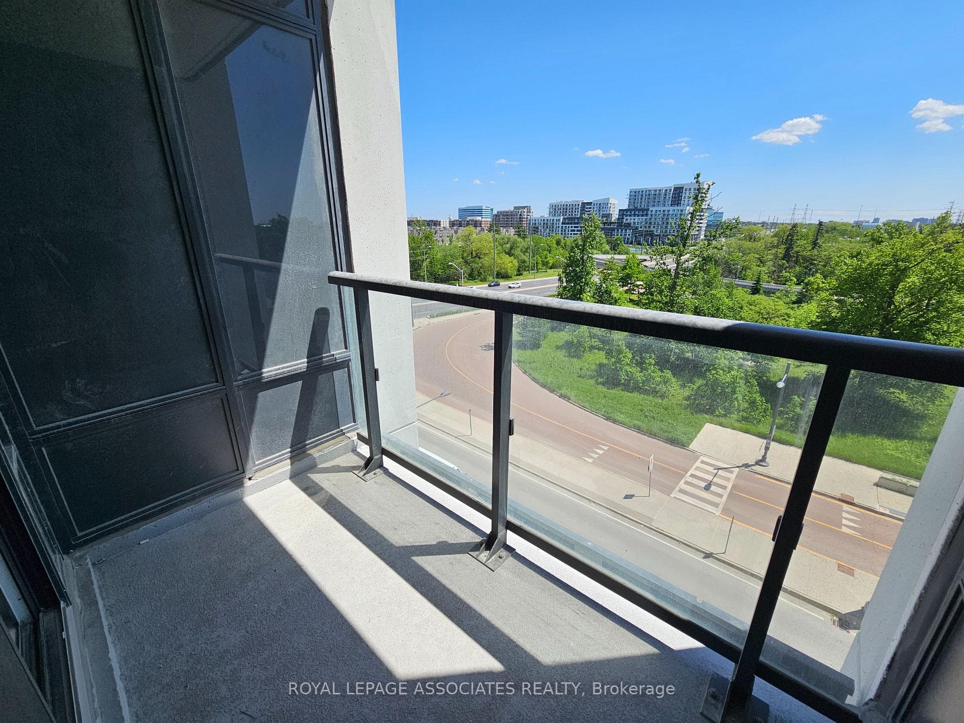 8 Cedarland Drive Unit 717 photo 17