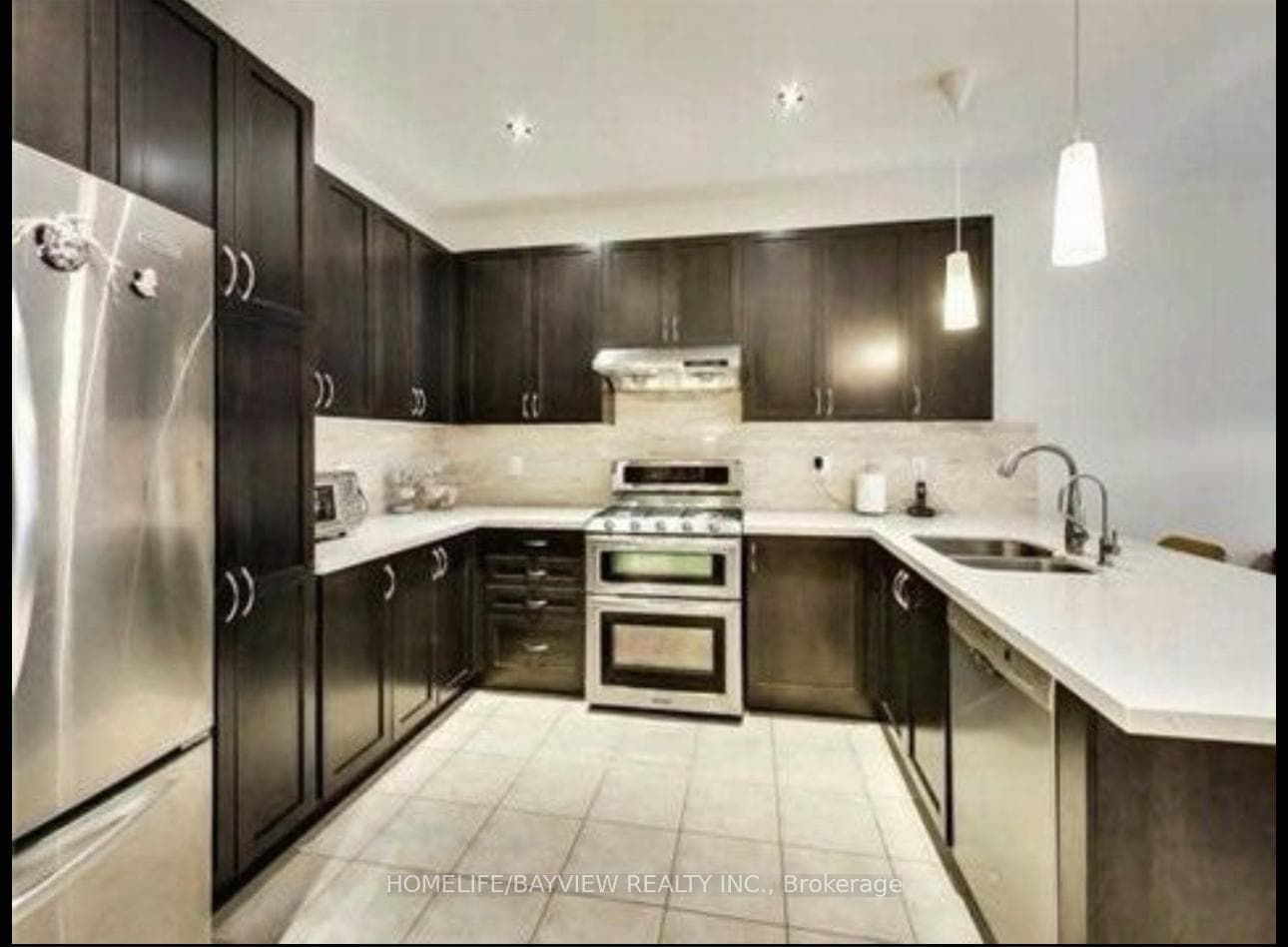 422 Kwapis Boulevard photo 6