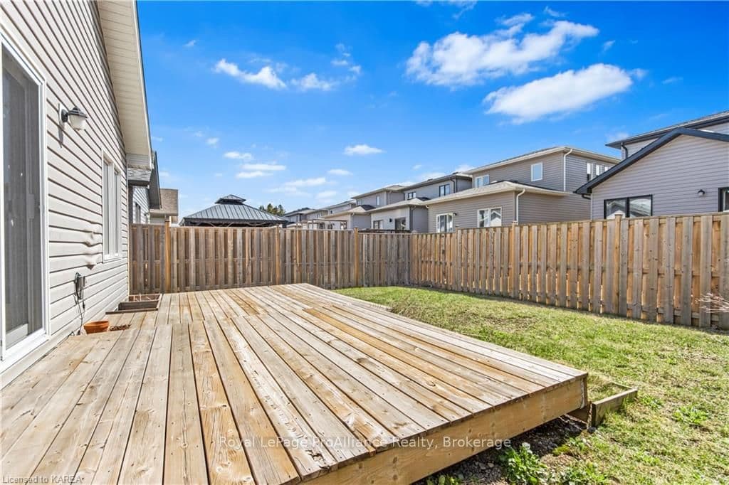 1717 REGINALD BART Drive photo 40