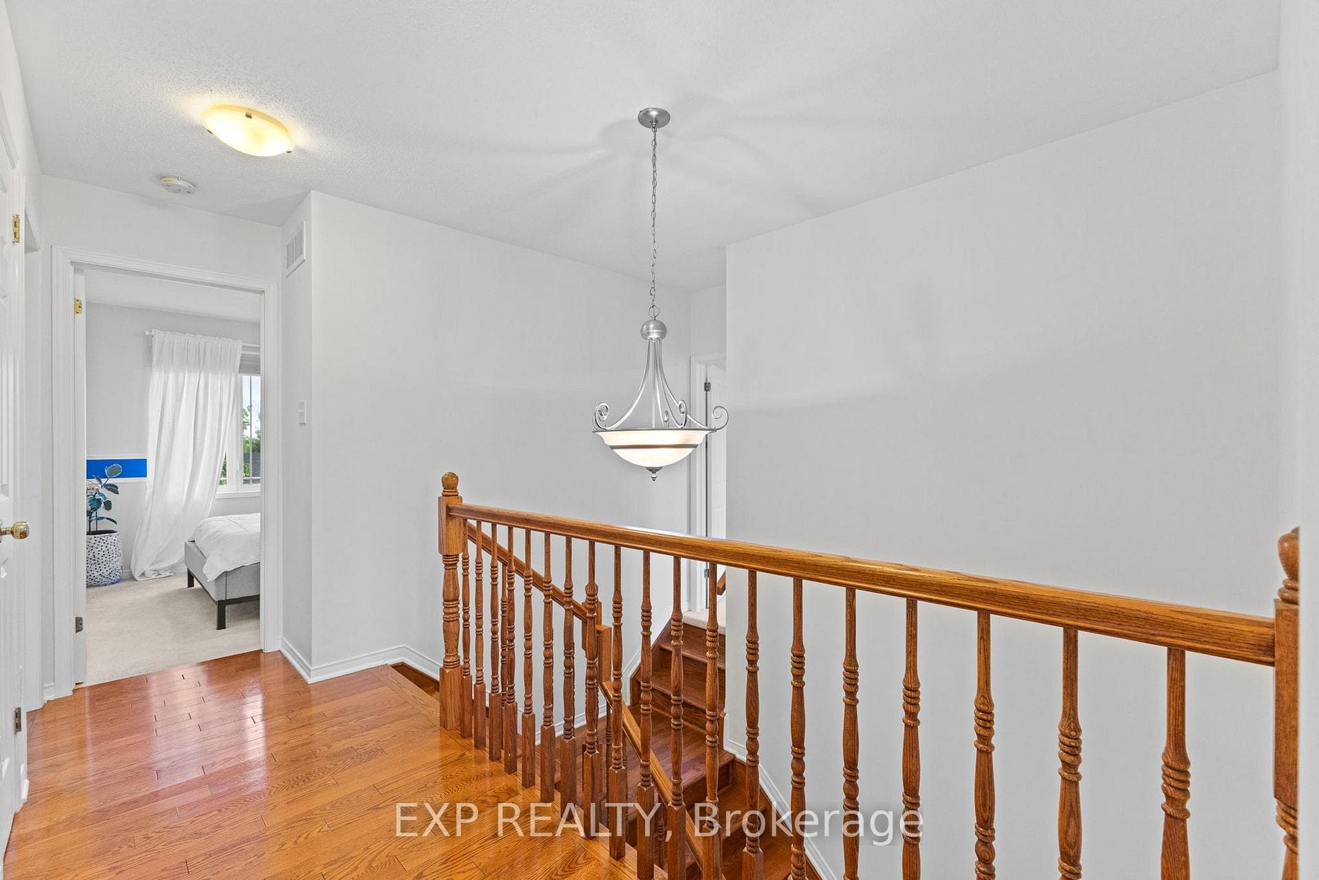 54 Huntcliff Place photo 29